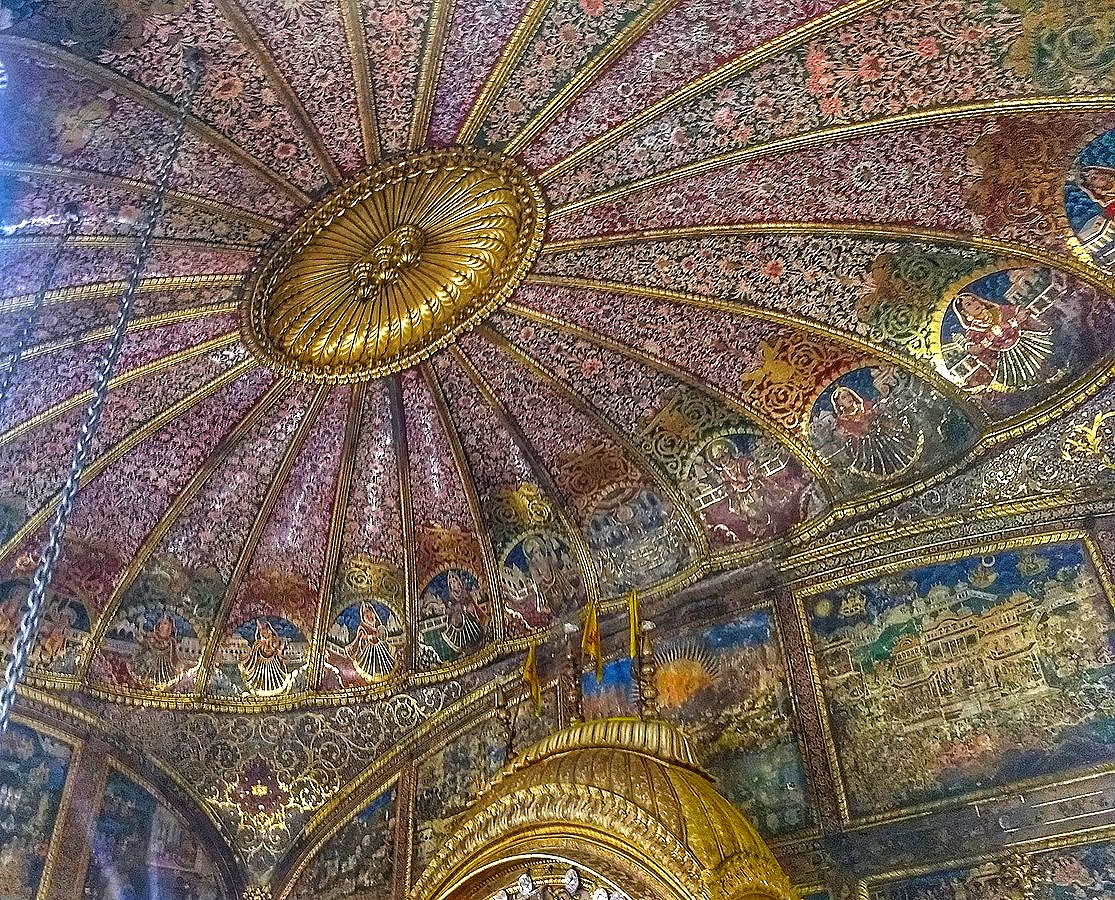 Ceiling of Lal Mandir Delhi