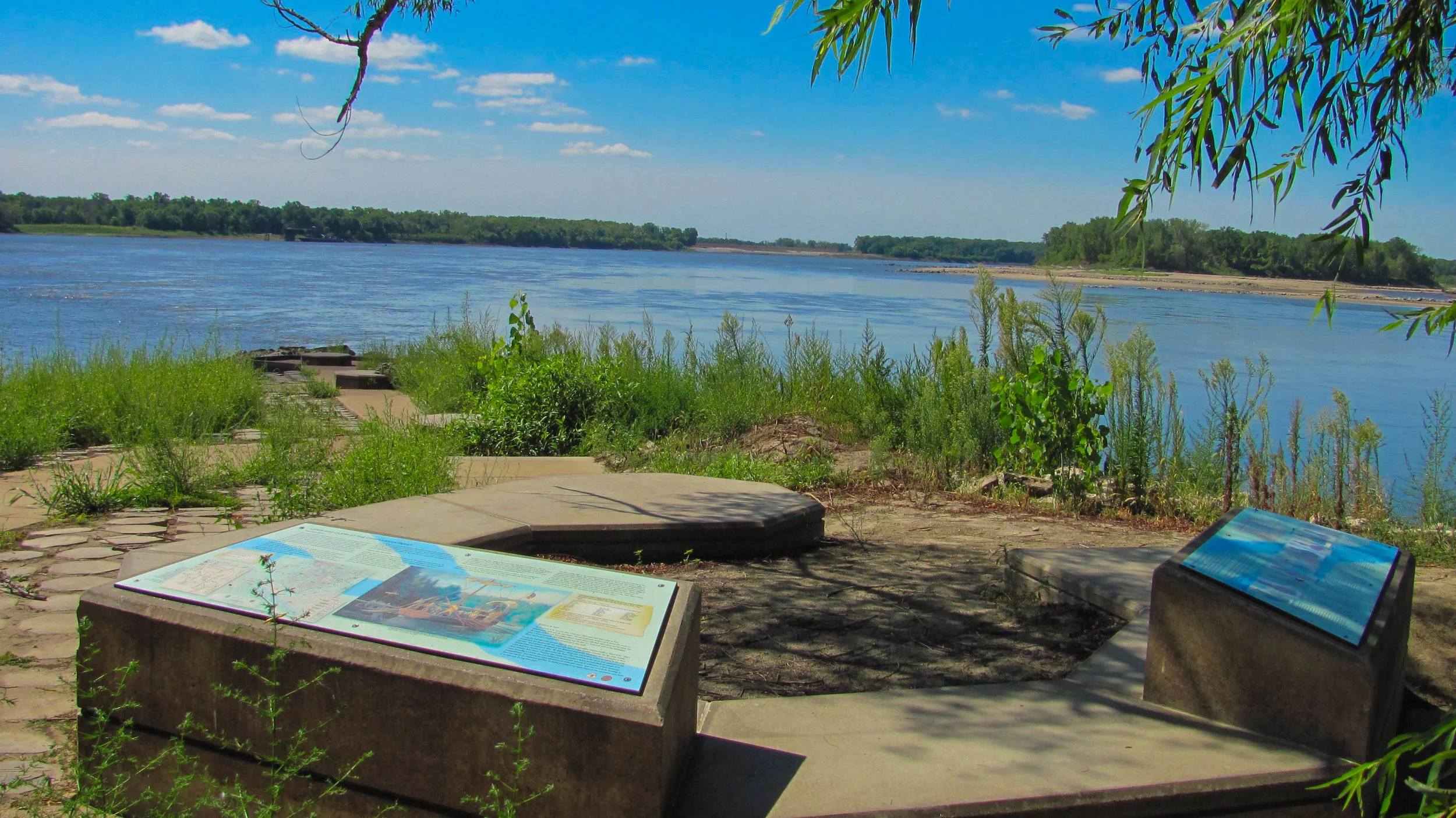 Confluence Point State Park