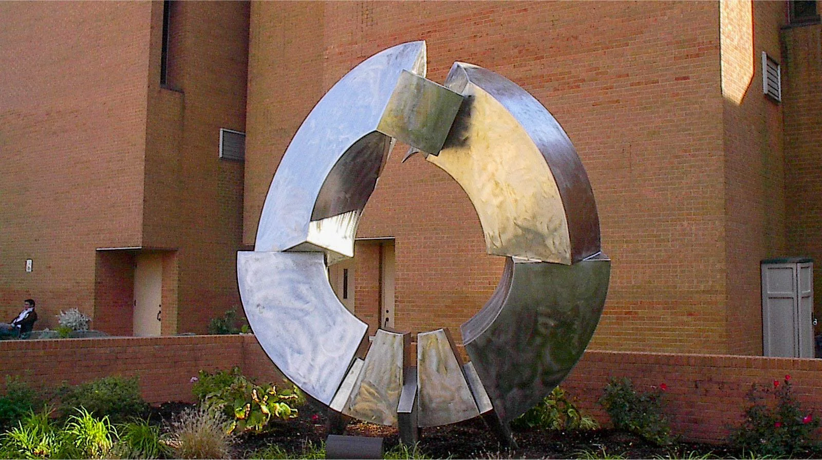 Fractured Form by Rob Lorenson Southwestern Illinois College, Belleville, Illinois