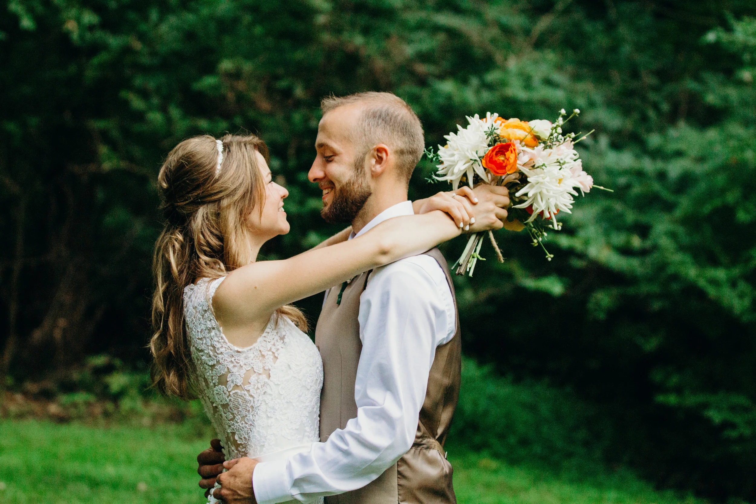 Candace &amp; Curtis | Backyard Backwoods Wedding | Pennsylvania Wedding Photographer 