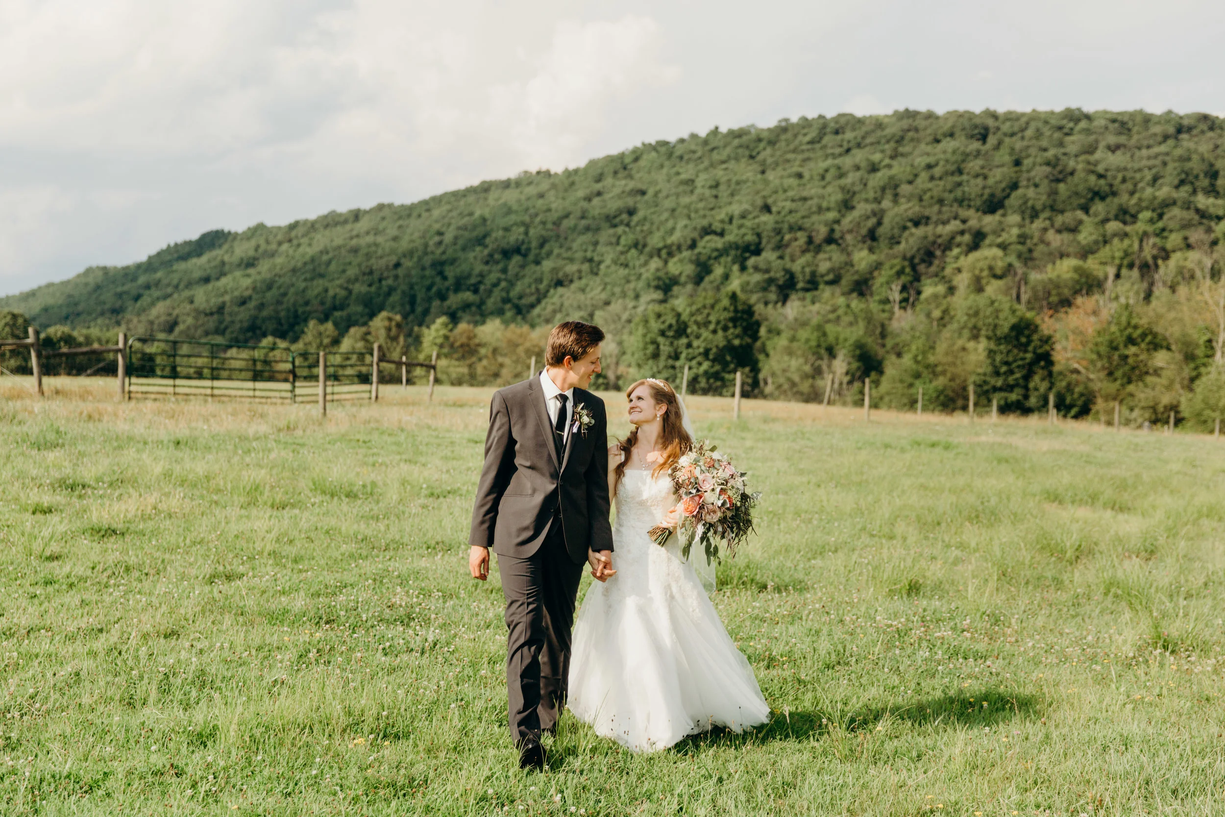 Katie &amp; Nathan | Wedding by the Mountains | Pennsylvania Wedding Photographer