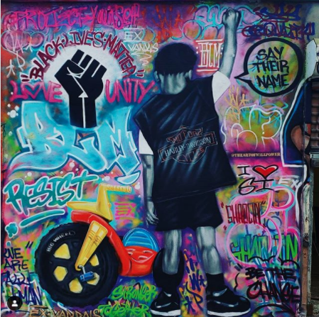 "Resist" on Wave St.