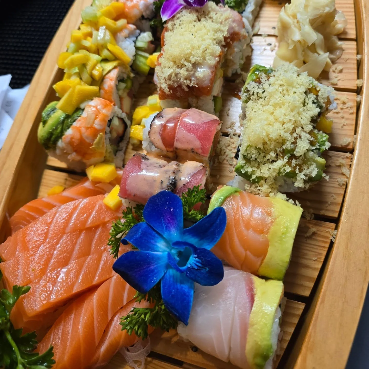 Happy mother's Day 💐❤️

#mothersday 
#sushilovers❤️
#triadnc 
#greensboro_nc