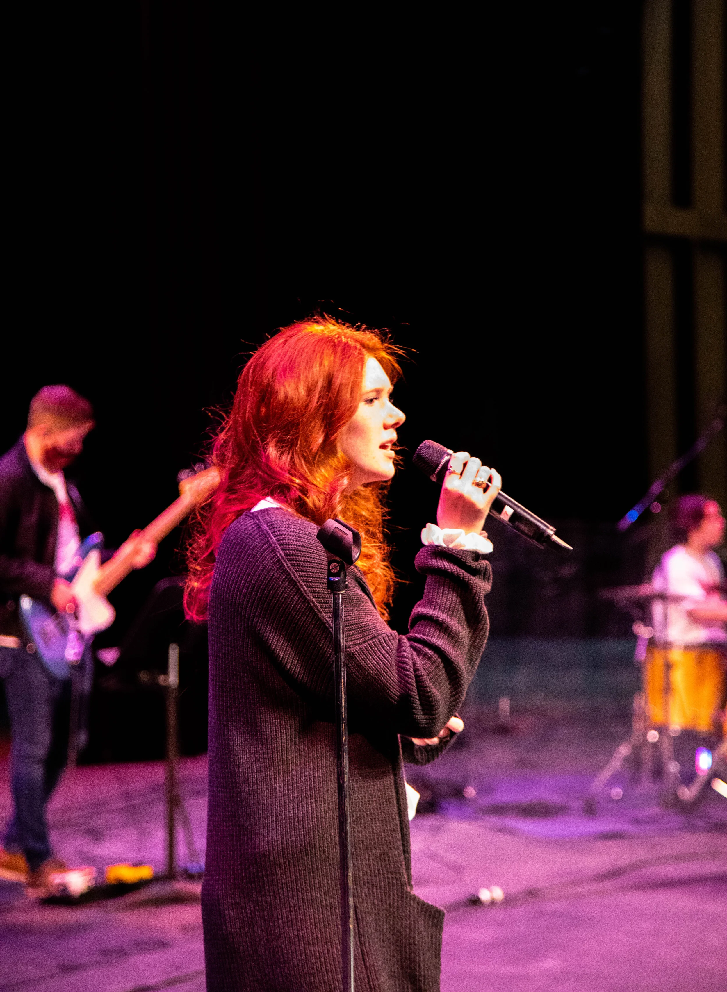 worship singing 2.jpg