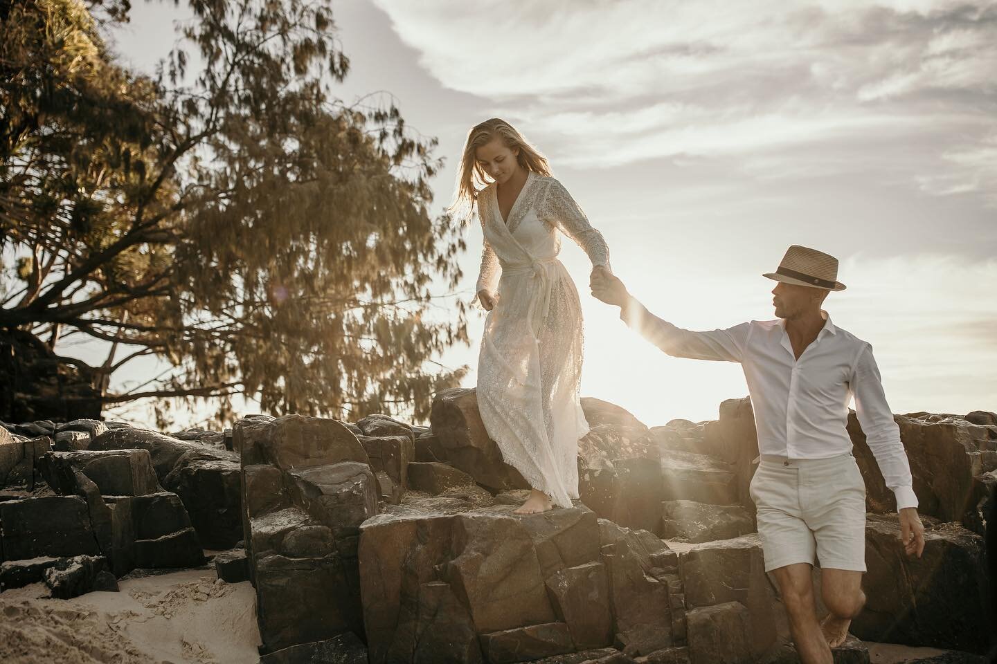 An unforgettable elopement moment: Hugo + Nicolle exchanged vows at Hidden Grove, Noosa, followed by at Little Cove. Nicolle was radiant in her stunning @coven_and_co gown. 💍✨

🤍Wedding Details🤍

Celebrant: @noosaweddinglove 
Photographer: @natura