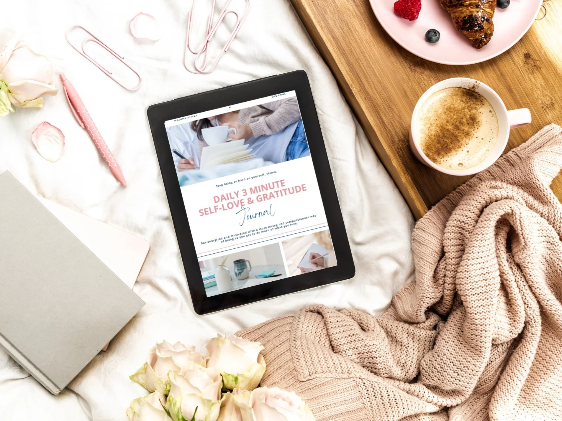3 Minute Self Love & Daily Gratitude Journal For Busy Moms (incl. free download)