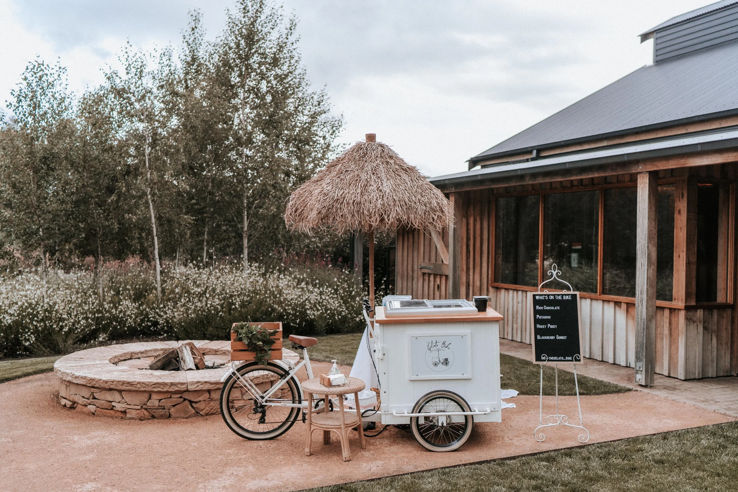 Wedding guests enjoying gelato at Bendooley Estate