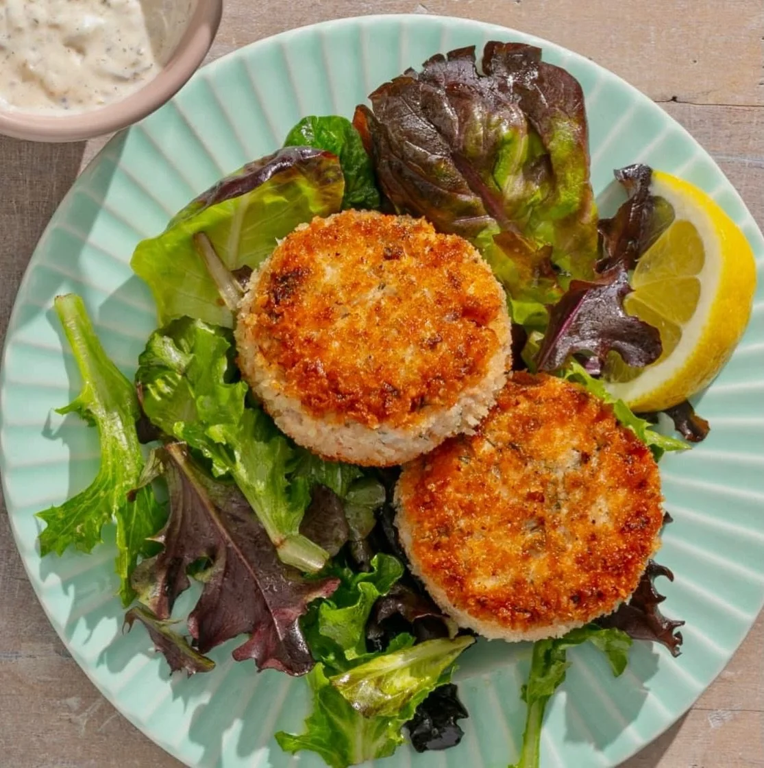 Our Valentine&rsquo;s Day Menu is the perfect way to celebrate!❤️Featuring this special from our Valentine&rsquo;s Day Menu, Pan Seared Salmon Cakes with Lemon Caper Aioli. Orders must be placed by Wednesday at 10 AM, so don&rsquo;t wait, only $70 fo