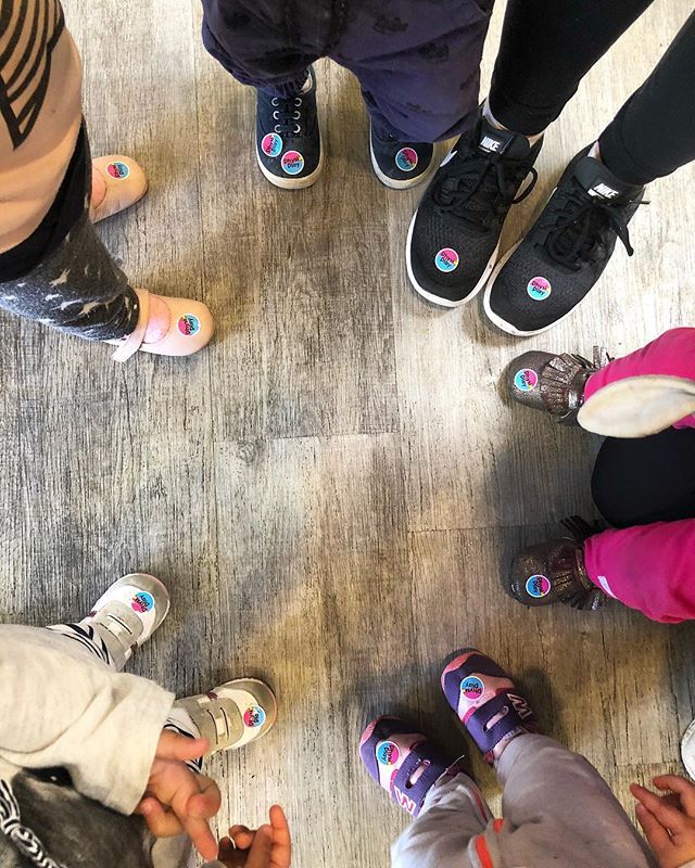 Nothing better than seeing our smiling, squealing, jumping babies from #greenwood nursery class #coachcarla #coachjoel #physioplay #kids #develop #learn #fun
-
-
-
-
-
-
-
-
-
-
#sport #baby #toddler #crawl #smile #nursery #stickers #physio #play #cl
