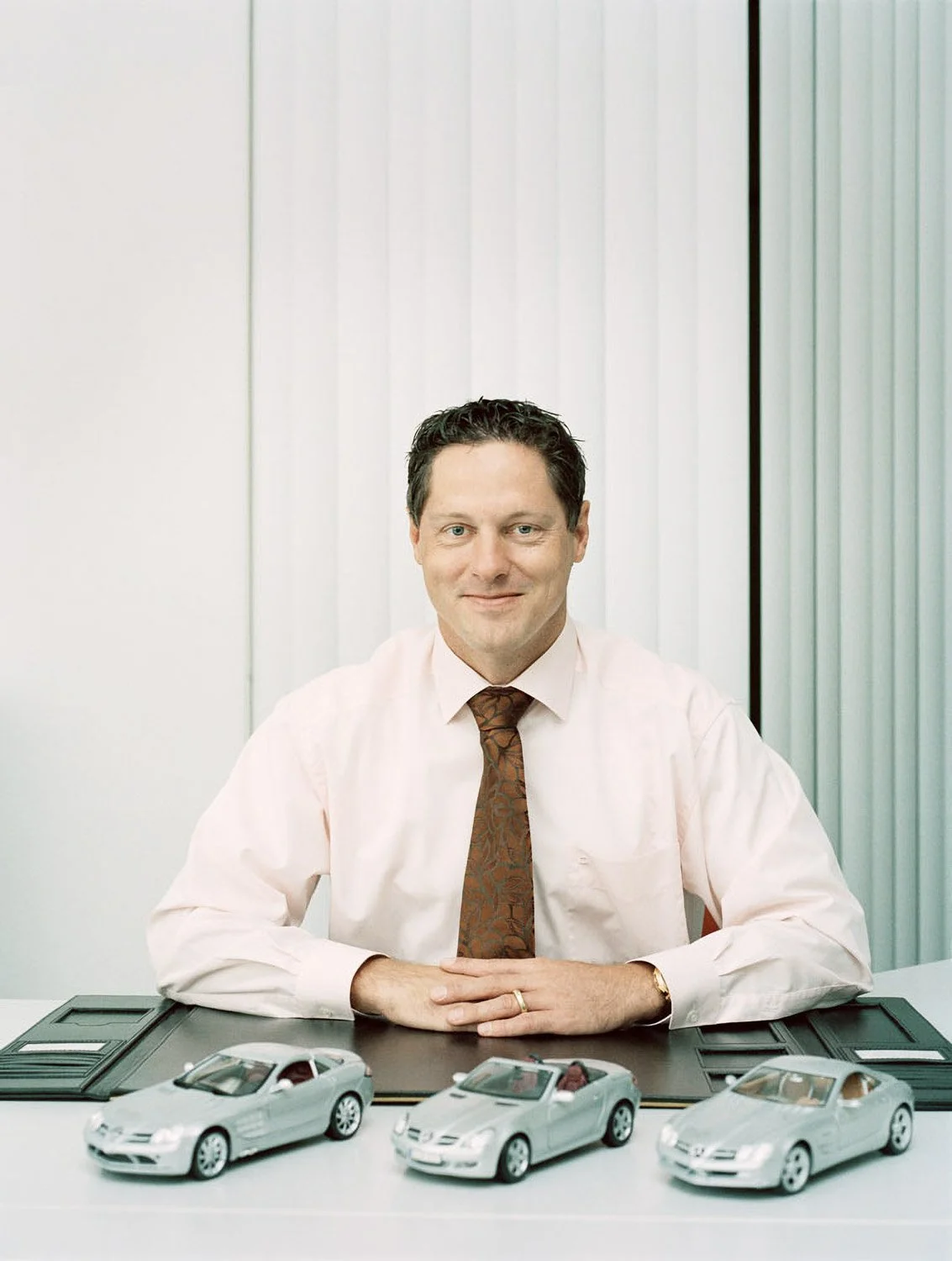 0006_ Enver_Hirsch_Gordon-Wagener.jpg
