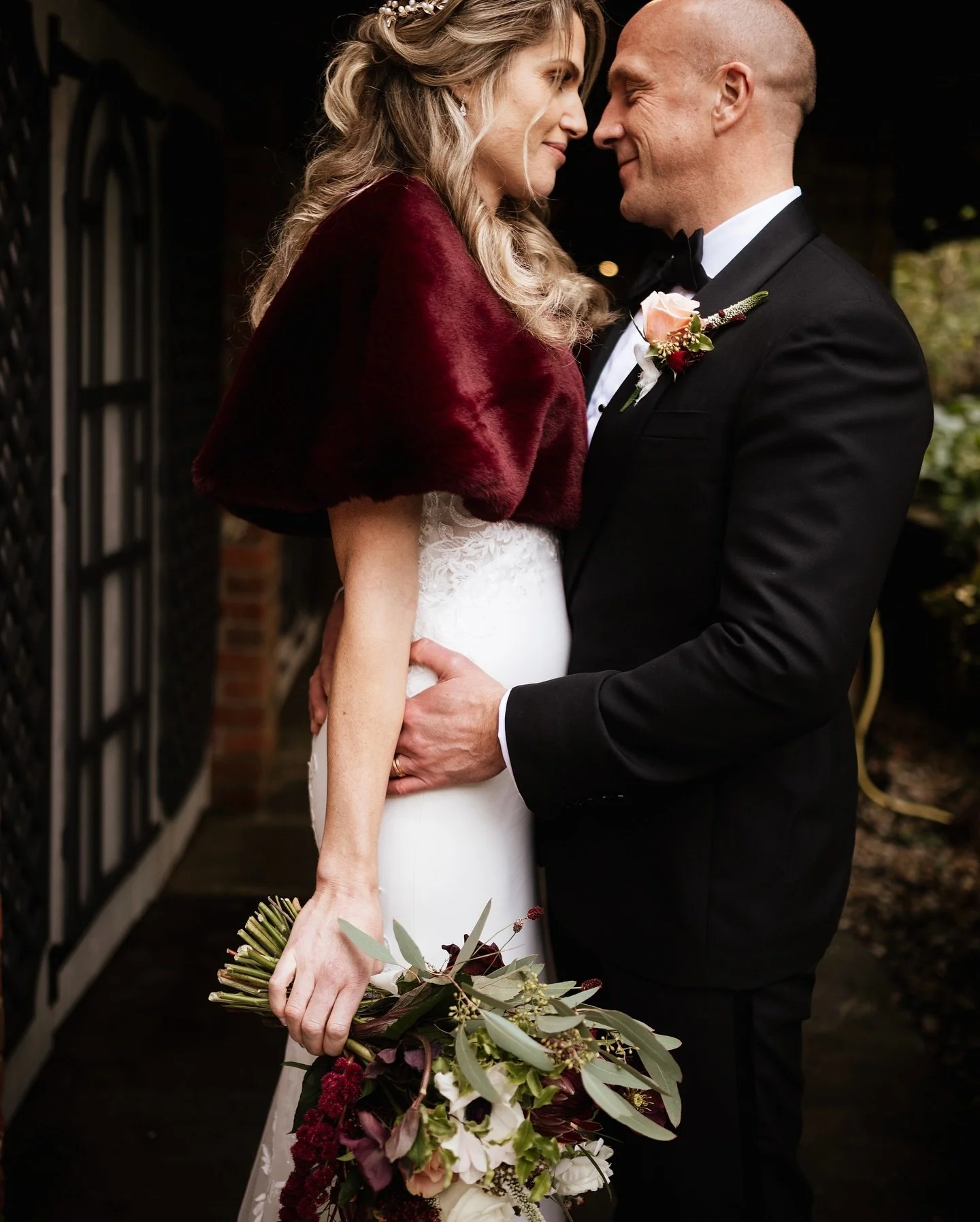 Winter wedding magic - a rambling, hand tied bouquet in deep burgundy, white and green tones with delicate additions of warm apricot 🌺 🤍 🌿 
Photography by @robingoodladphotography
Venue @chewtonglen @cgweddings 
⠀⠀⠀⠀⠀⠀⠀⠀⠀
bridal bouquet, winter we