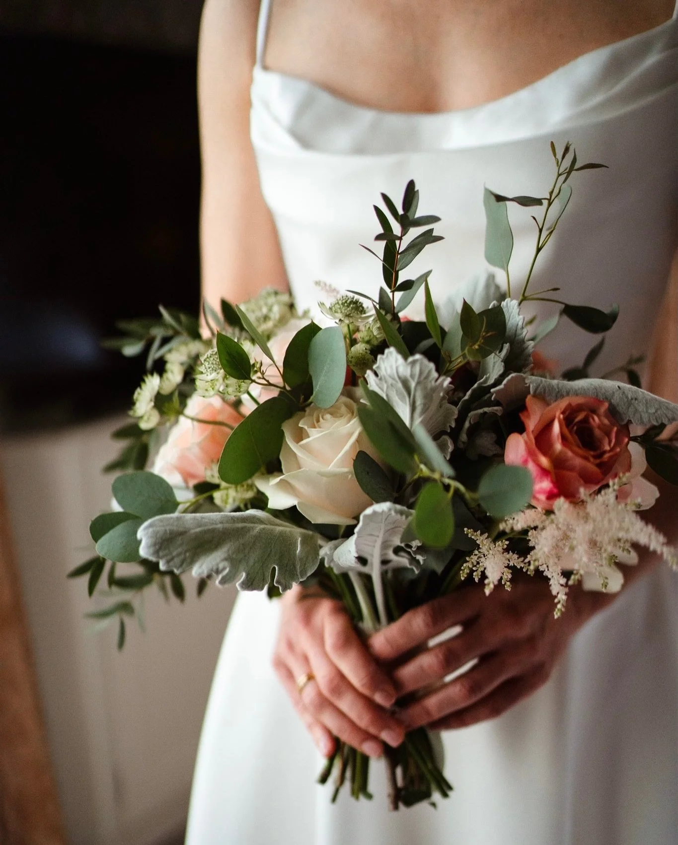 Was there a Christmas engagement? 💍 ✨ Are you planning a wedding for 2026, 27 or beyond? 📋 💐 🗓️ Then get in touch to book your wedding flower consultation via the link in Stories today or by dropping us an email at: shop@arcadeflowers.co.uk
We&rs