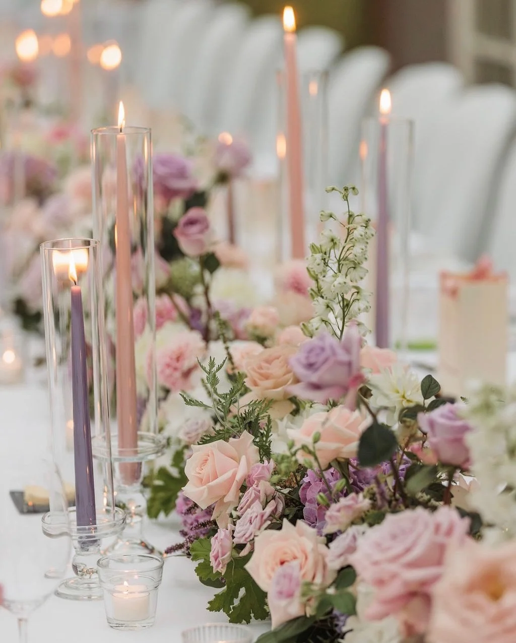 Blousy and relaxed in natures perfect pastel hues... not that we&rsquo;re already thinking about spring colours at all... 🌸 🪻 💁🏼&zwj;♀️
Photography by @beckyharleyphotog
Venue @chewtonglen @cgweddings
⠀⠀⠀⠀⠀⠀⠀⠀⠀
wedding reception flowers, Hampshir