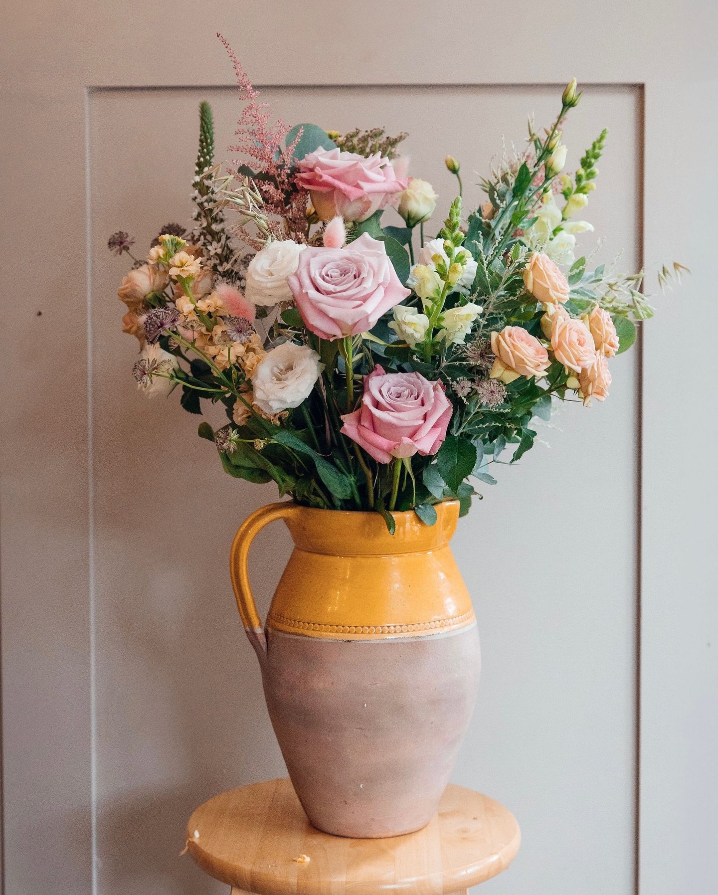 Valentines Day is a little over two weeks away... head over to our website and browse our selection of bouquets ready and waiting to spread the love... 💐 💓 Follow the link in Stories today... 💘
⠀⠀⠀⠀⠀⠀⠀⠀⠀
fresh flowers, Ringwood artisan florist, va