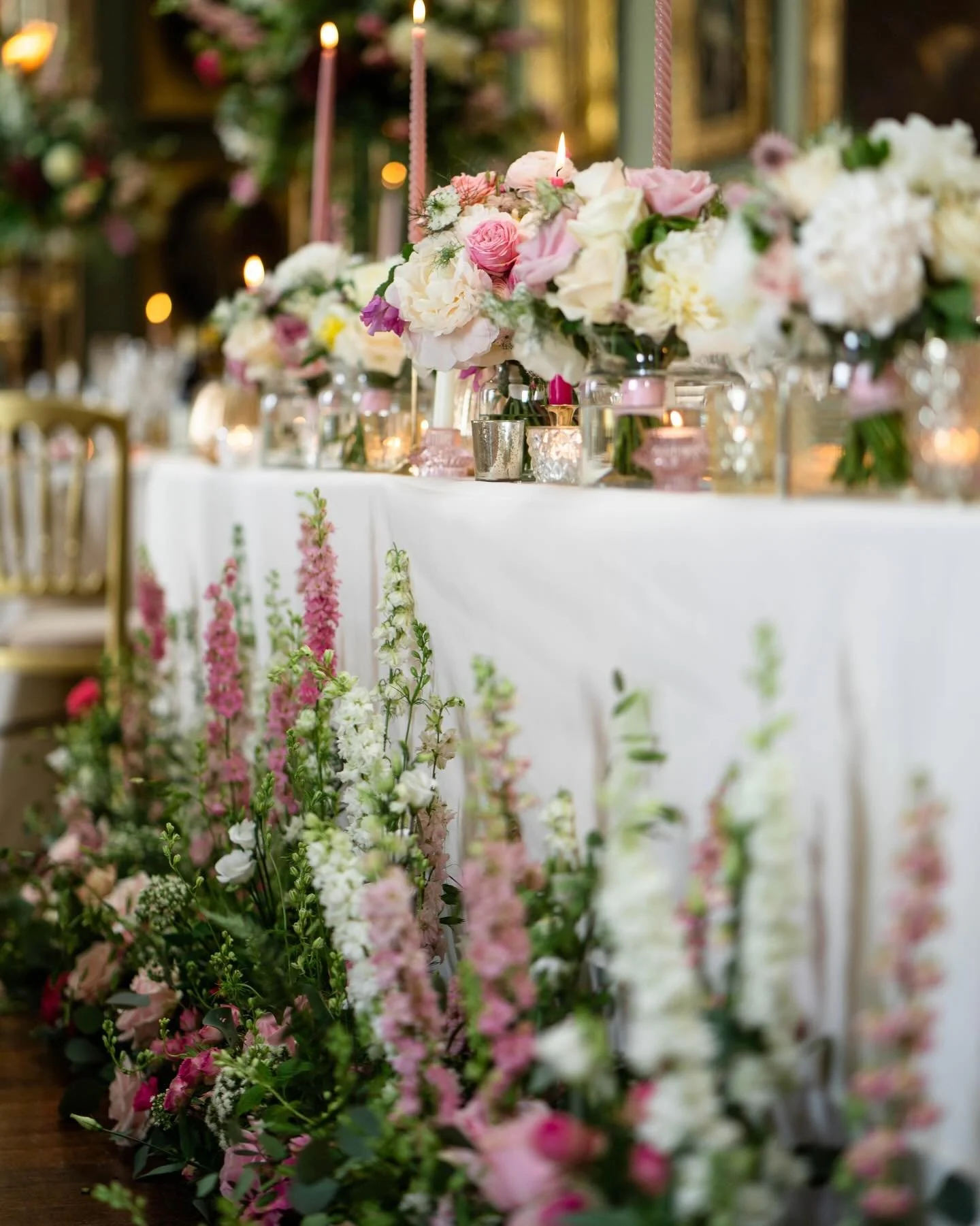 Think pink for spring! 🌸 💕 Friday was officially the spring equinox and this weekend the clocks go forward! 
This is it... spring is just around the corner! ✨
Photography @emmamoorephotography
Venue @somerleyweddings_events
⠀⠀⠀⠀⠀⠀⠀⠀⠀
wedding recept