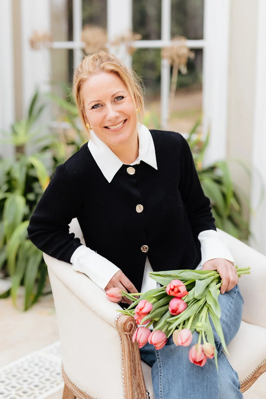 Portrait of Emma Newson-Smith founder of Arcade Flowers
