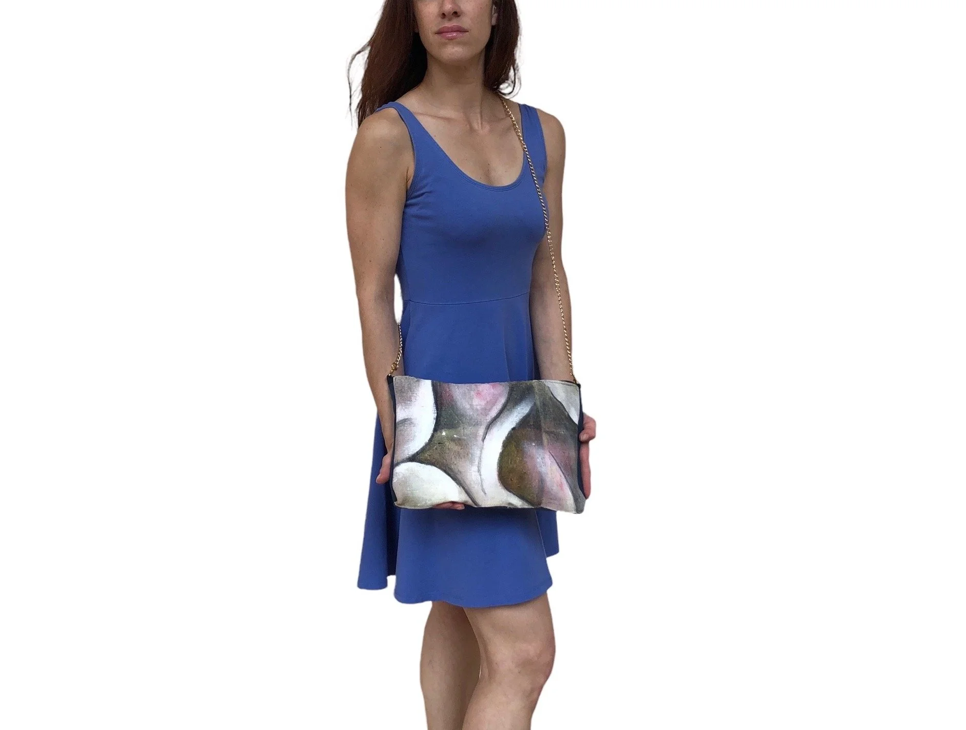 Pochette con tracolla 2 - indossata.JPG