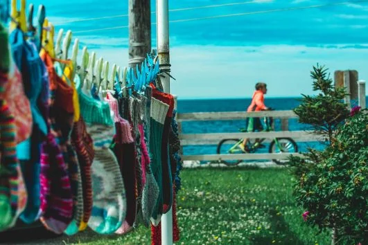 Clothesline with knitted goods