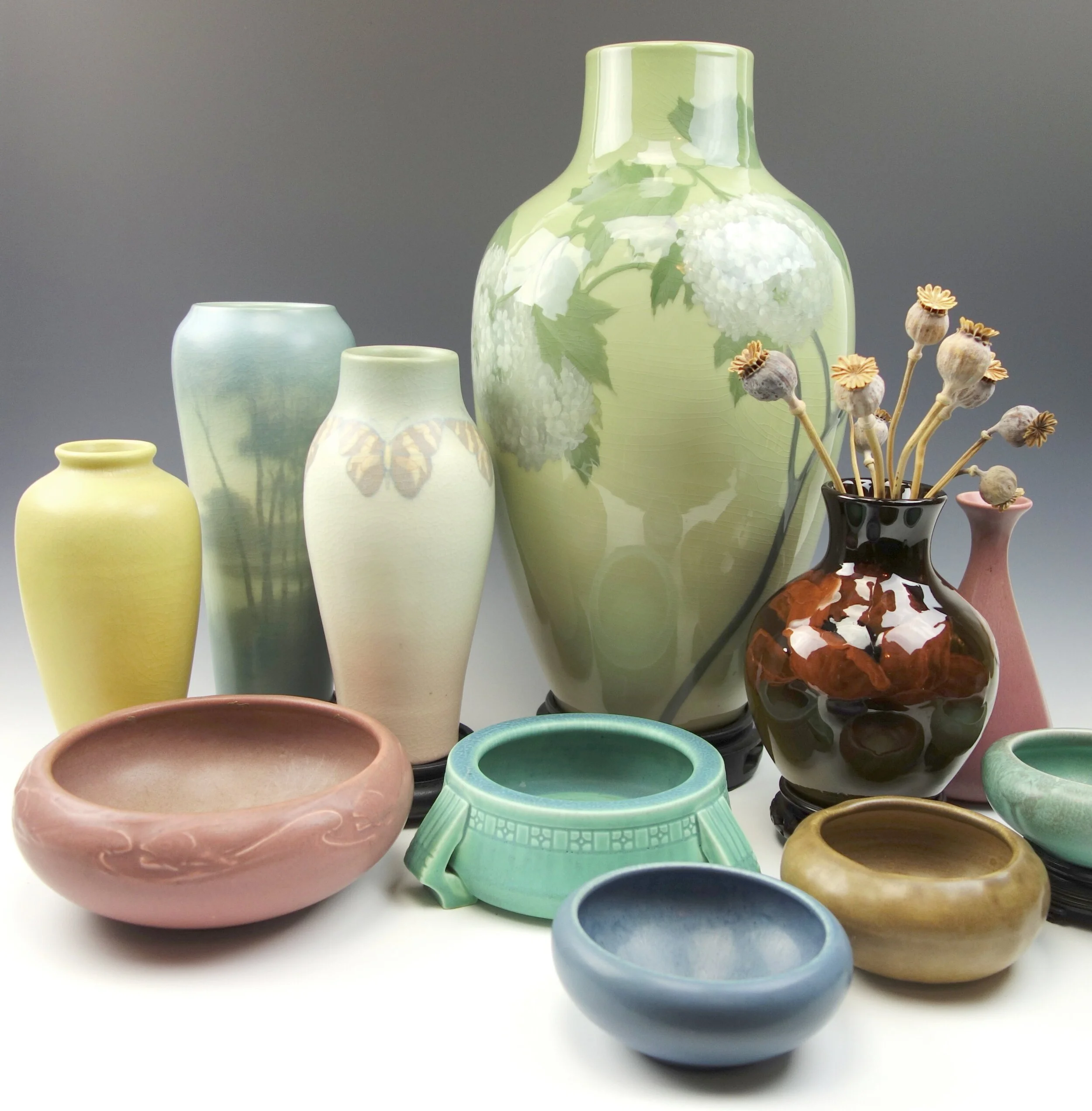 The Timeless Home Decor - Antique Pottery