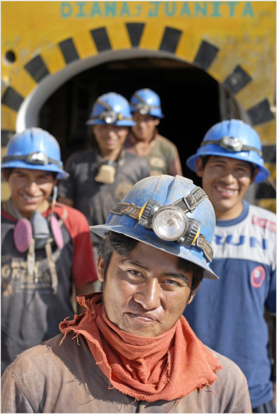 Aurelsa Miners – Peru. photo credit: Ethical Metalsmiths Guild