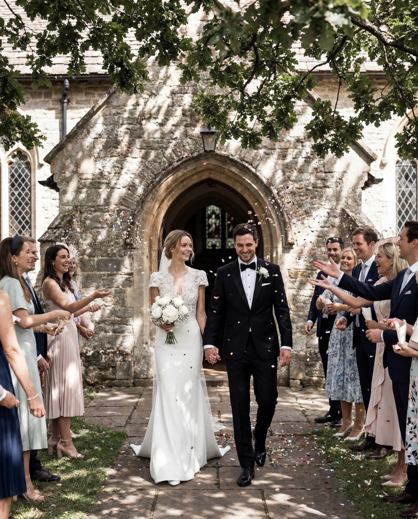 F+P tied the knot in an intimate ceremony in the Suffolk countryside (UK).

Congrats!