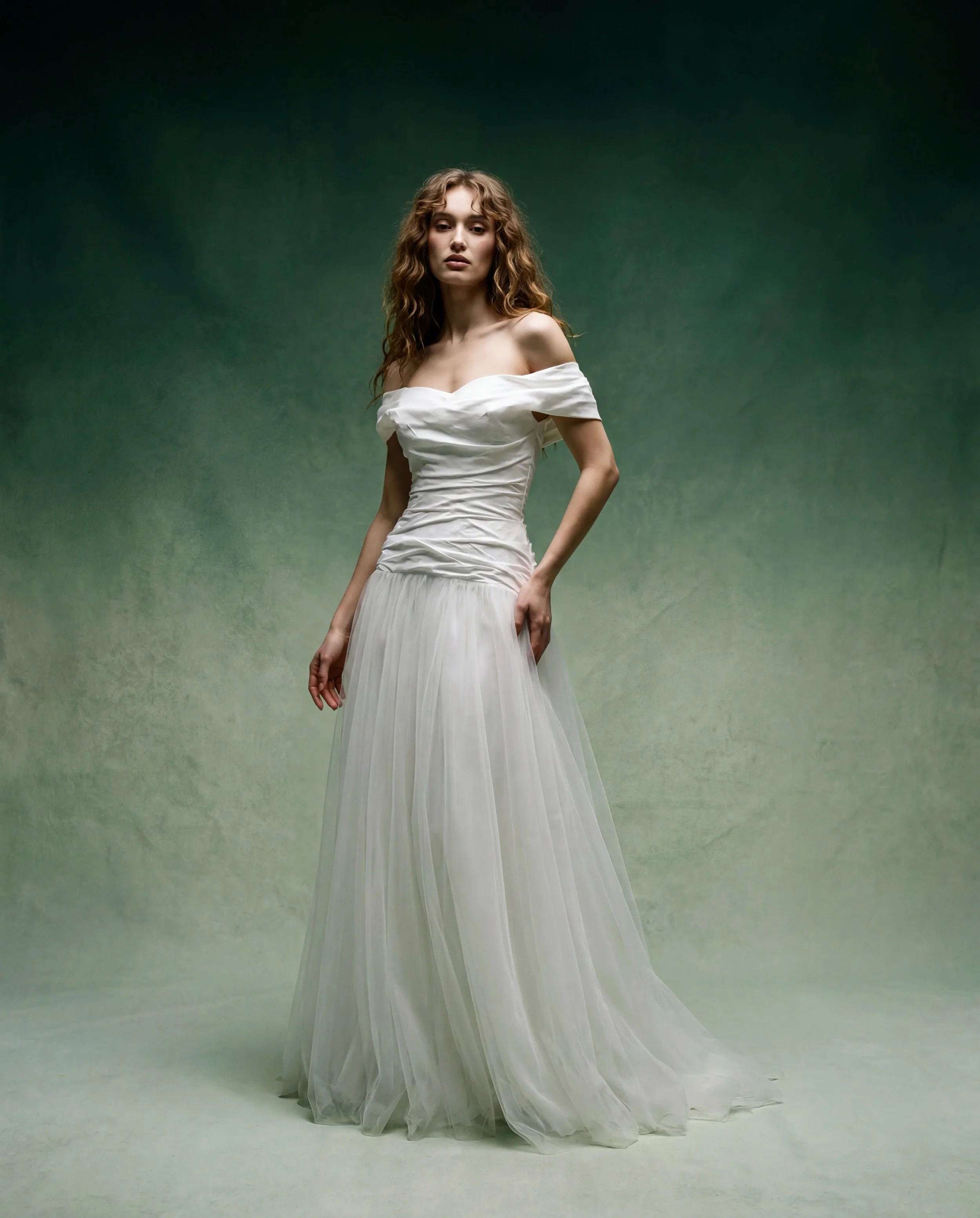 Delicately screen printed silk taffeta with a delicate tulle. 

&lsquo;Yolanda&rsquo; from our Divine Atelier collection is a romantic gown with structure and delicate detailing. 

@divineatelier