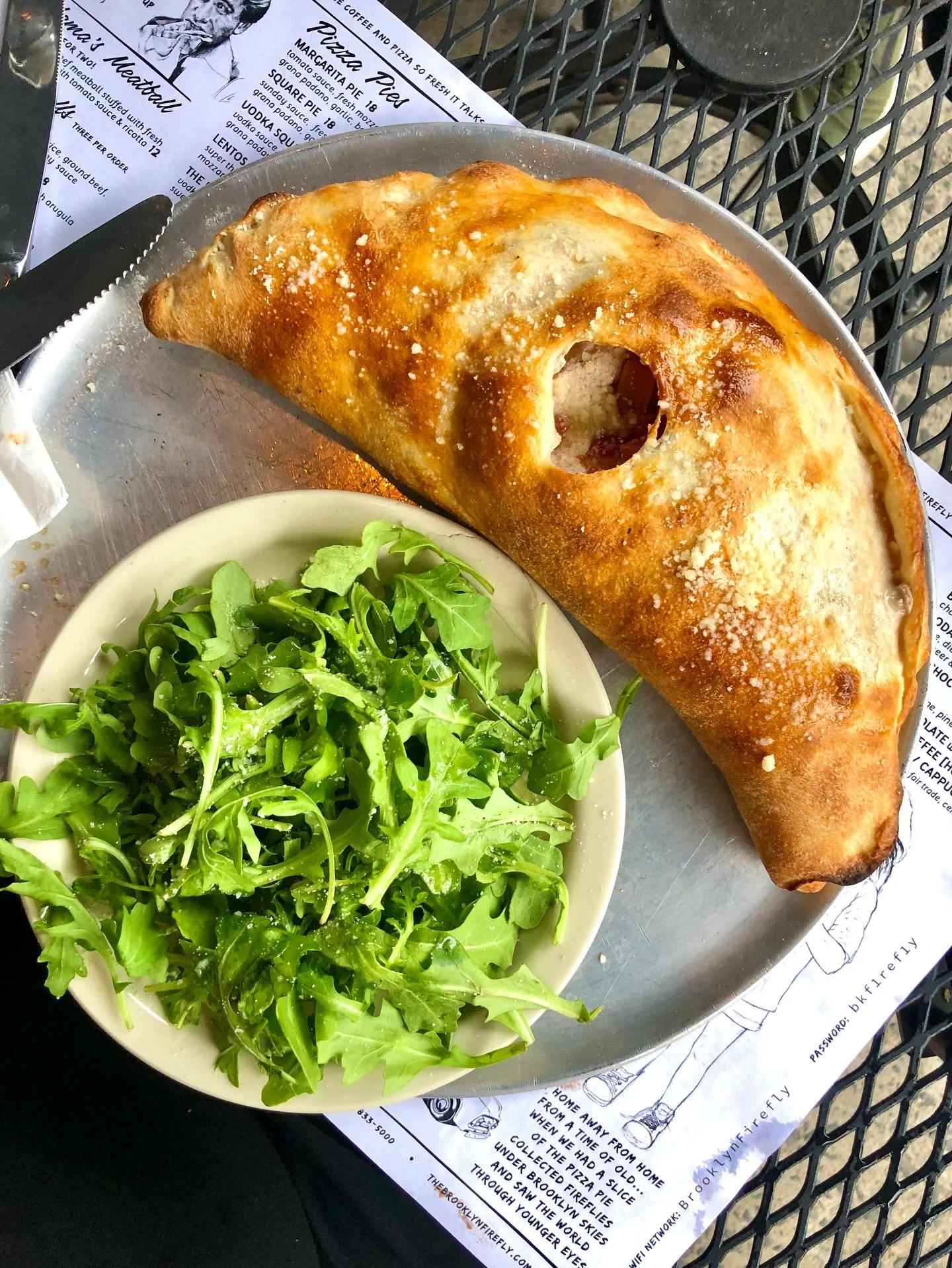 Dreaming of patio dining. 
📍: @thebrooklynfirefly 
.
.
.
.
#bayridgebrooklyn #bayridgeeats #brooklynfirefly #calzone #nyceats