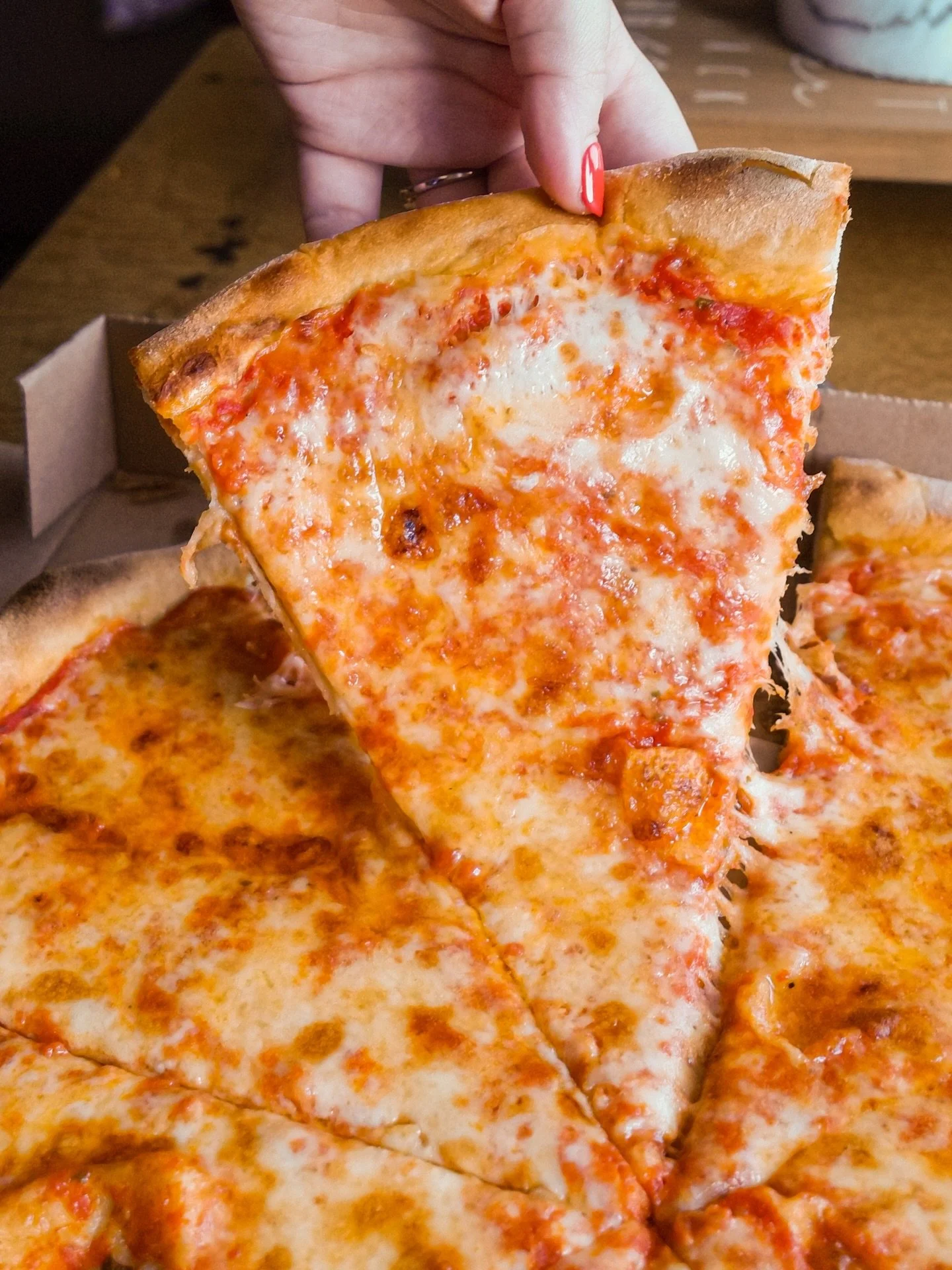 Word on (my old) street is that @manciniwoodfiredpizza just won the Bay Ridge Pizza Wars! Bay Ridge has so many great pizza places, it&rsquo;s hard to pick a favorite, but I have always loved their pies! 🍕
.
.
.
.
#manciniswoodfiredpizza #bayridgeea