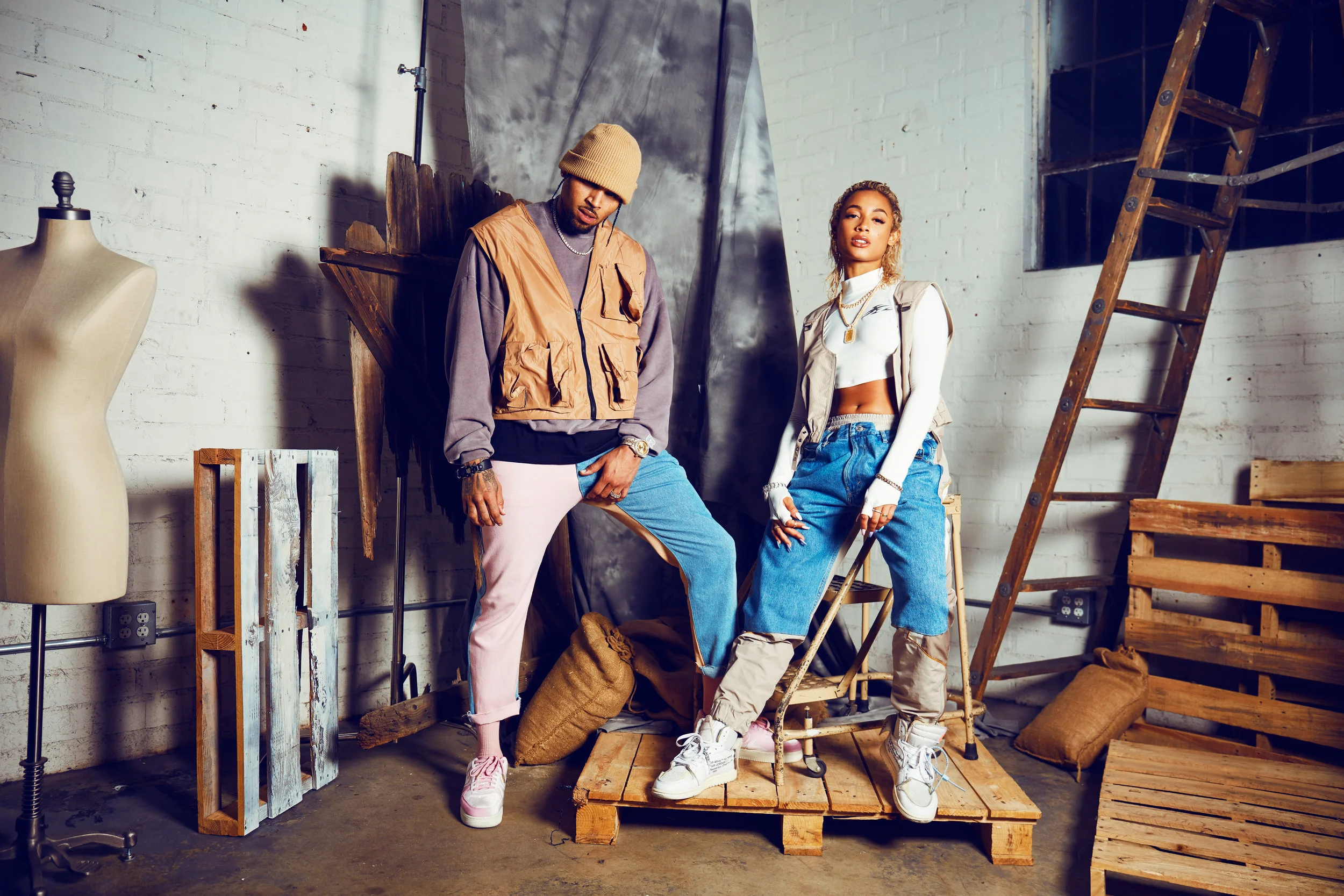 DaniLeigh - Easy (Remix) ft. Chris Brown