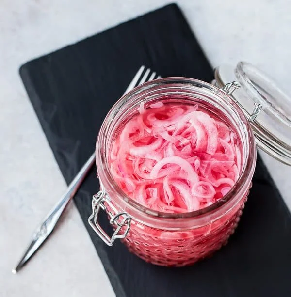 how-to-pickle-red-onions-web-2-of-3-600x613.jpg