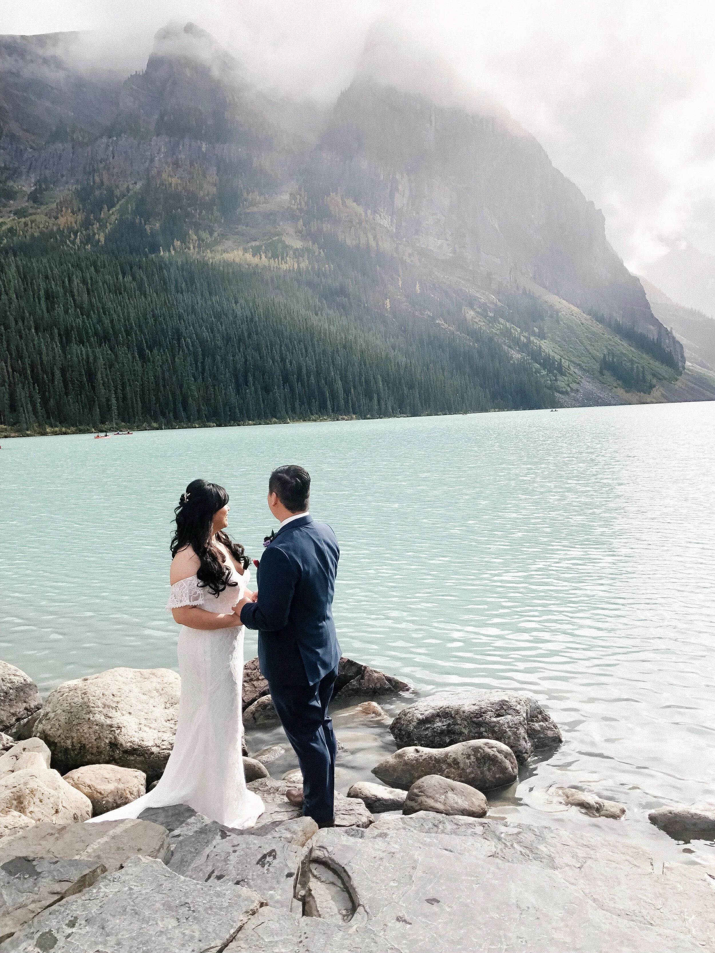 Alivia and Lu Fairmont Chateau Lake Louise Elopement