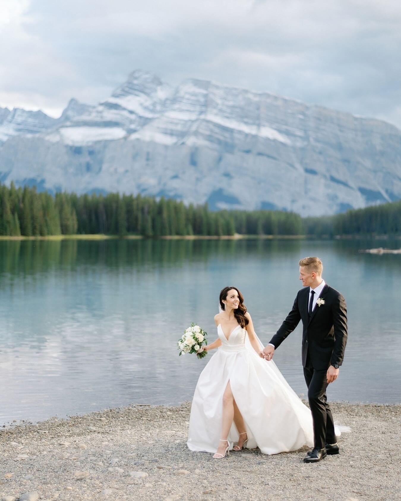 Those Rocky Mountain blues 🏔️ 
⠀⠀⠀⠀⠀⠀⠀⠀⠀
Photography: @miltonphoto
Videography: @twistedfilmworks
Wedding Planning: @jraeweddings
Entertainment: @localdj
Venue: @fairmontbanff
Beauty: @bellamorebeauty
Floral: @meadowandvinestudio
Rentals &amp; D&eac