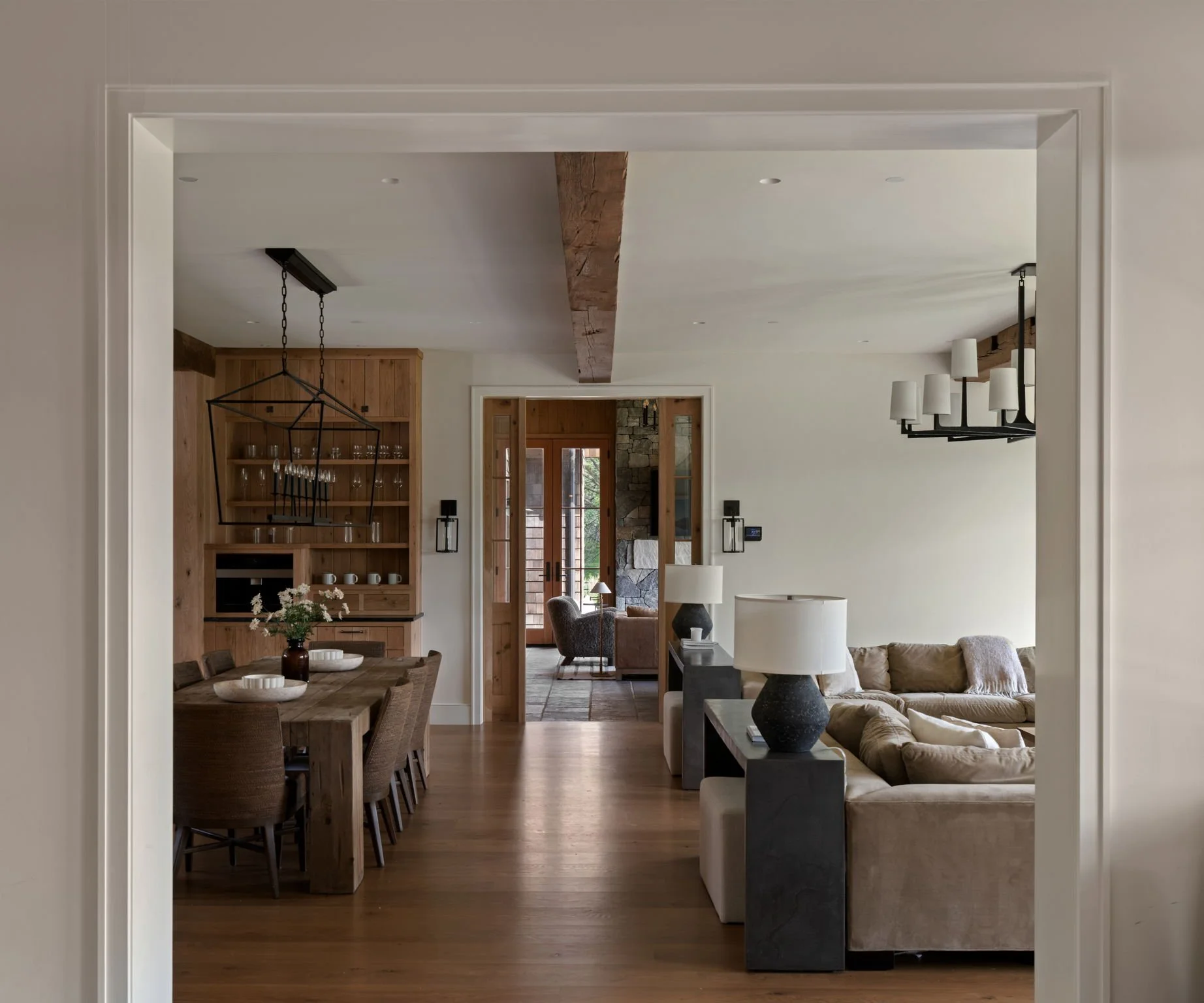 54-web-or-mls-Lakeview Dr-0062.jpg