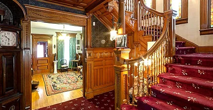stairs.jpg