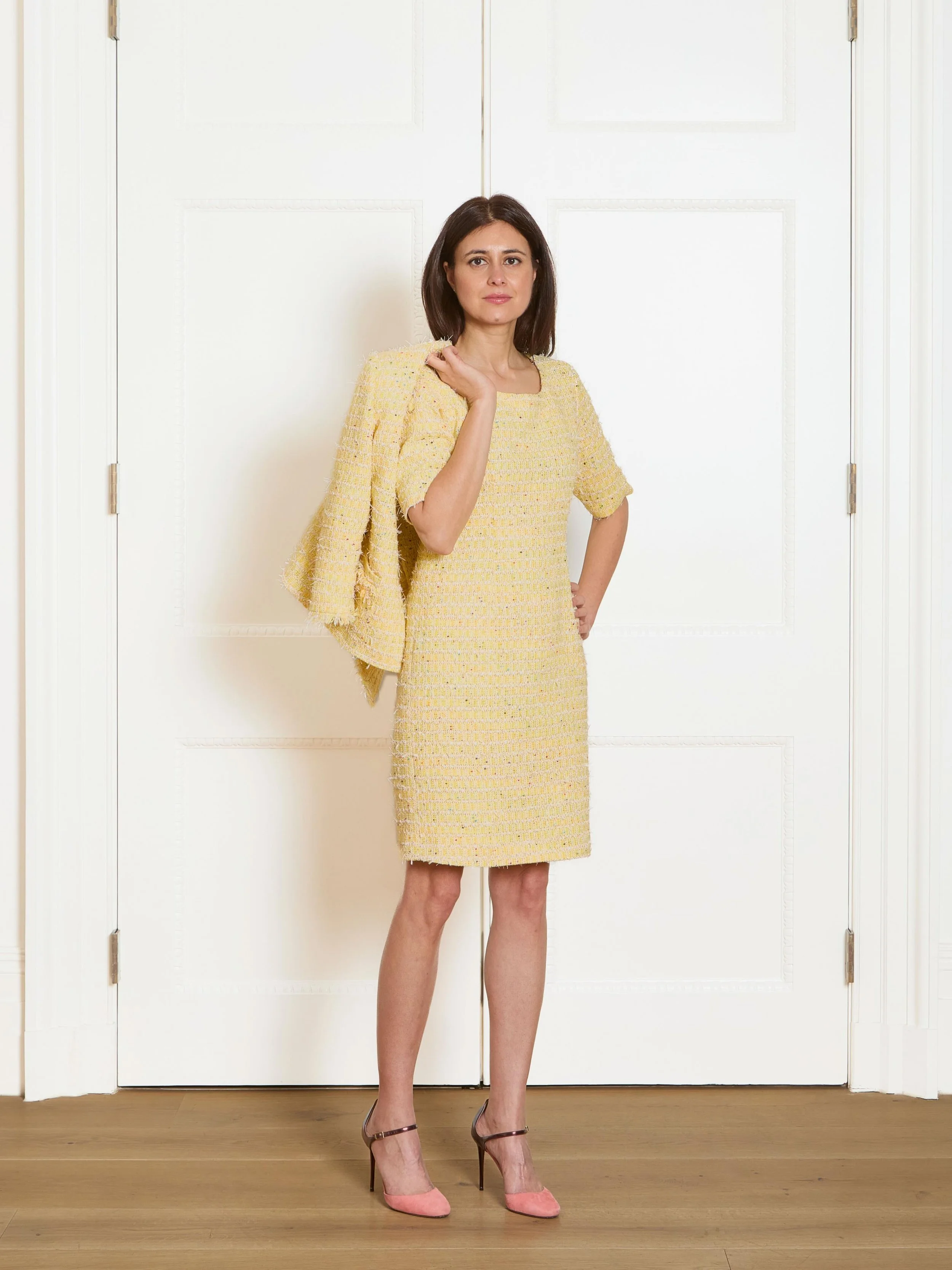 Are you also unsure what the weather is doing next&hellip;. cotton shift dress paired beautifully with a matching citrus fringed jacket.

#bespoke #tailormade #sustainablefashion

📸 @nataliedinham_photography