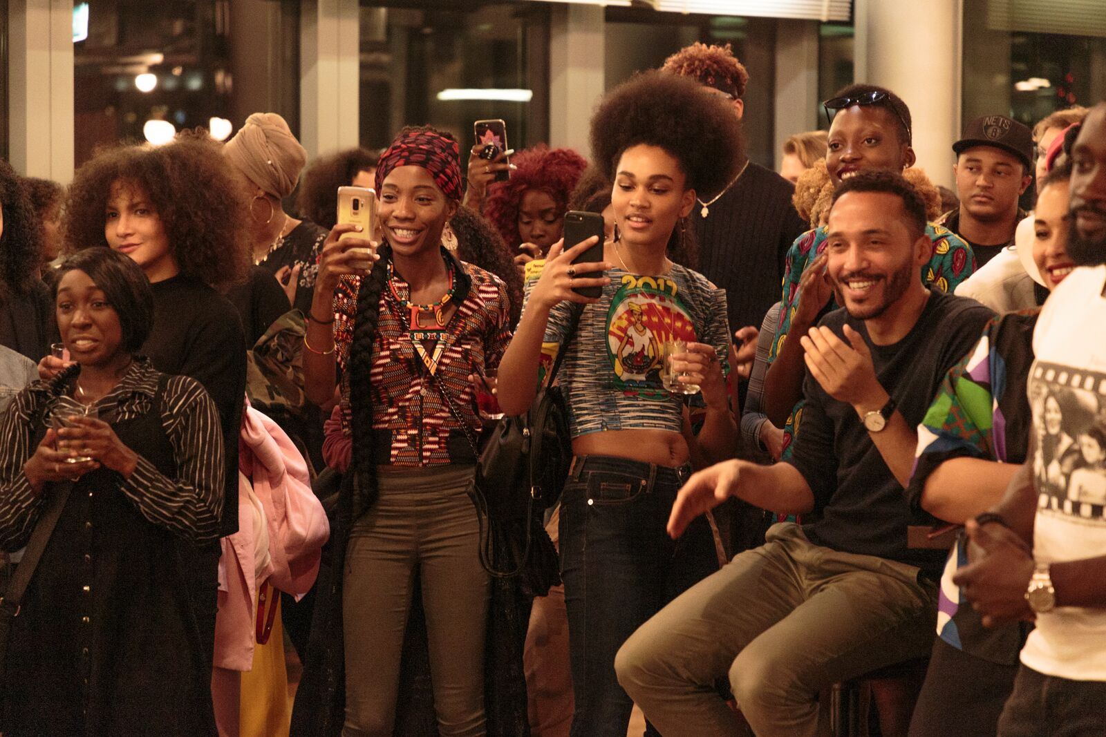 The room was full of beautiful Black people, attending the first CURL Ambassador Event, (C) Philipp Primus