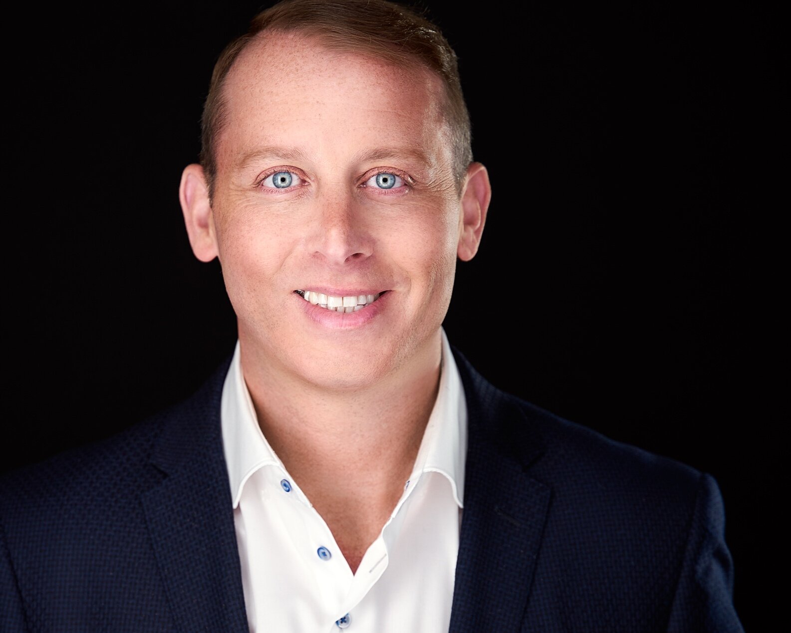 20190708_ForestHillRealEstate_Headshots0381_Social.png