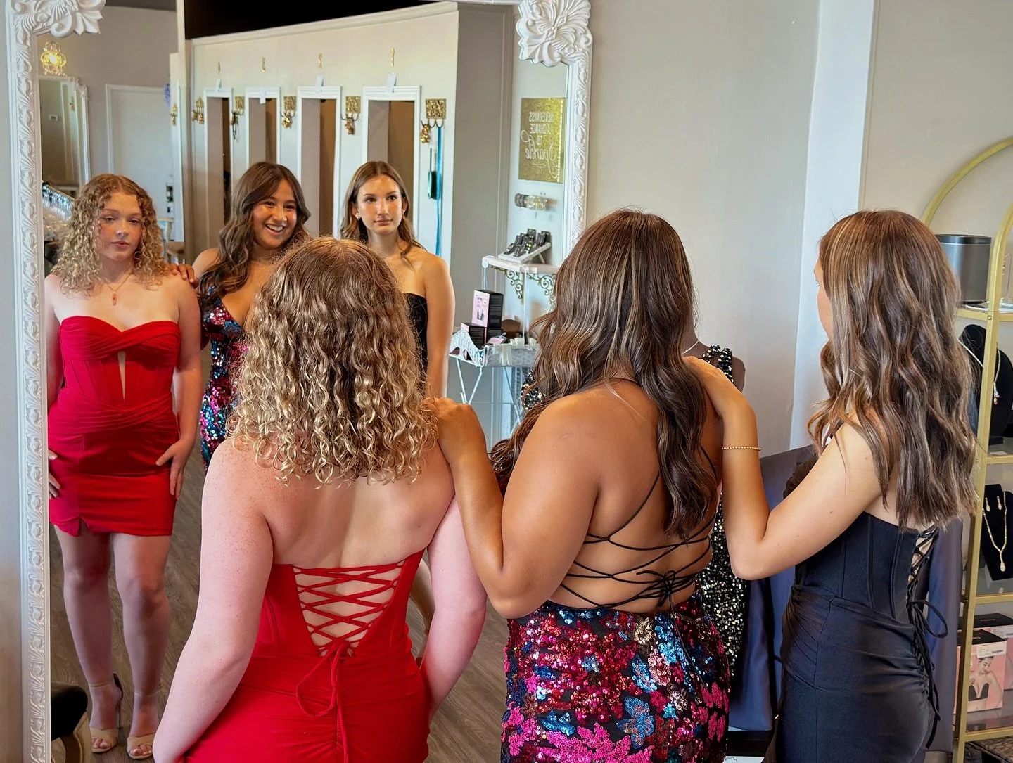HAPPY HOCO SZN from our #BelieveBabes to you!! 🥳🥰💘✨ We can&rsquo;t wait to see all of your hoco photos from this season, so make sure to tag us! 📸

#believeprom #hoco2025 #hocodress #hocodresshopping #hocoshopping