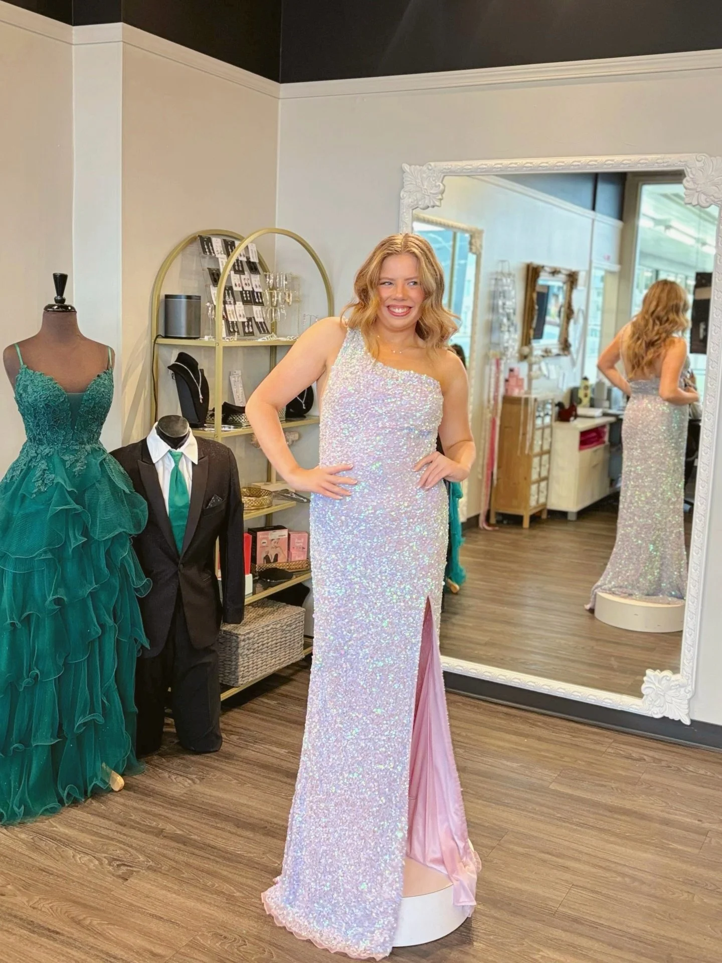 Turning heads in this one-shoulder sequins prom dress!! ✨ But wait&hellip; it gets even better! 💘 IT&rsquo;S 50% OFF THE WHOLE MONTH OF JANUARY‼️

Come see us this weekend &amp; let&rsquo;s find your perfect dress at the perfect price!! ✨

#believep