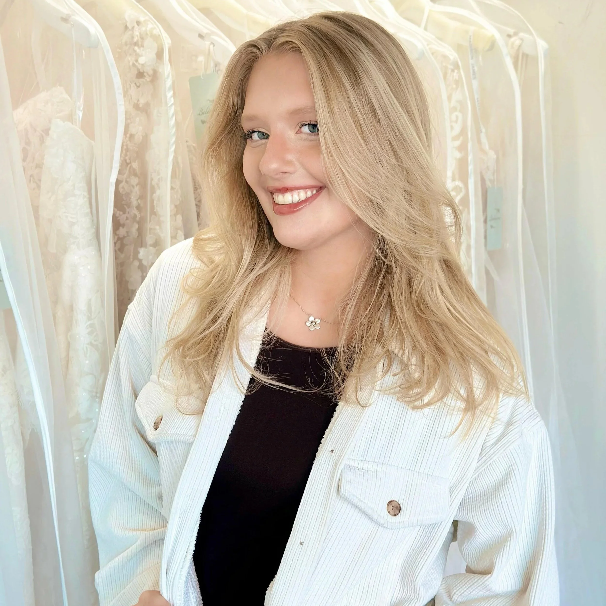 Ilia | Formalwear Lead