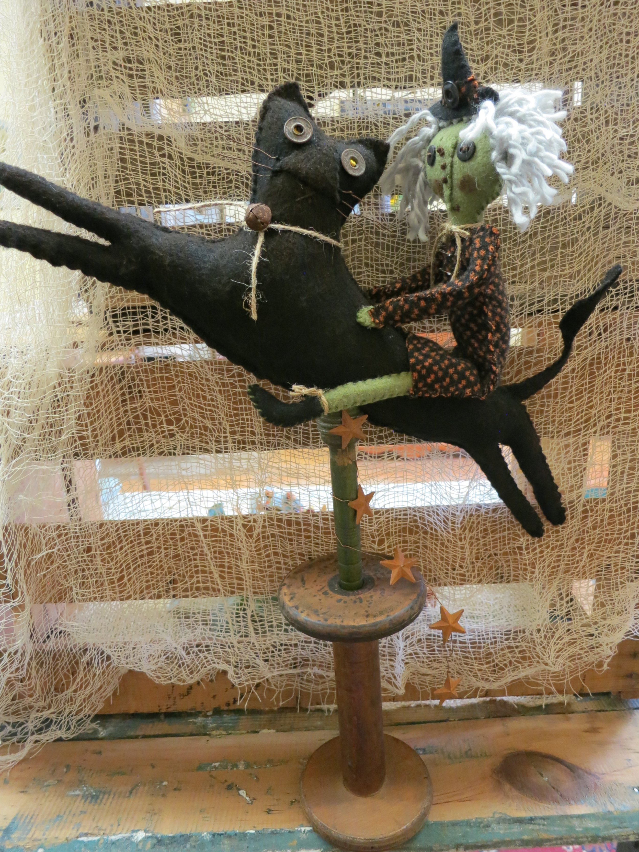 "Primitive Folk Art with a Touch of Whimsy" ~ Dode Page