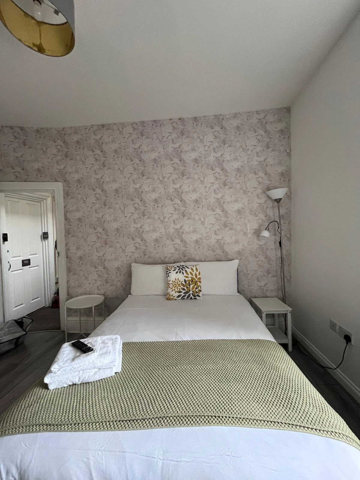 double room at 30. 5 to crop.jpg