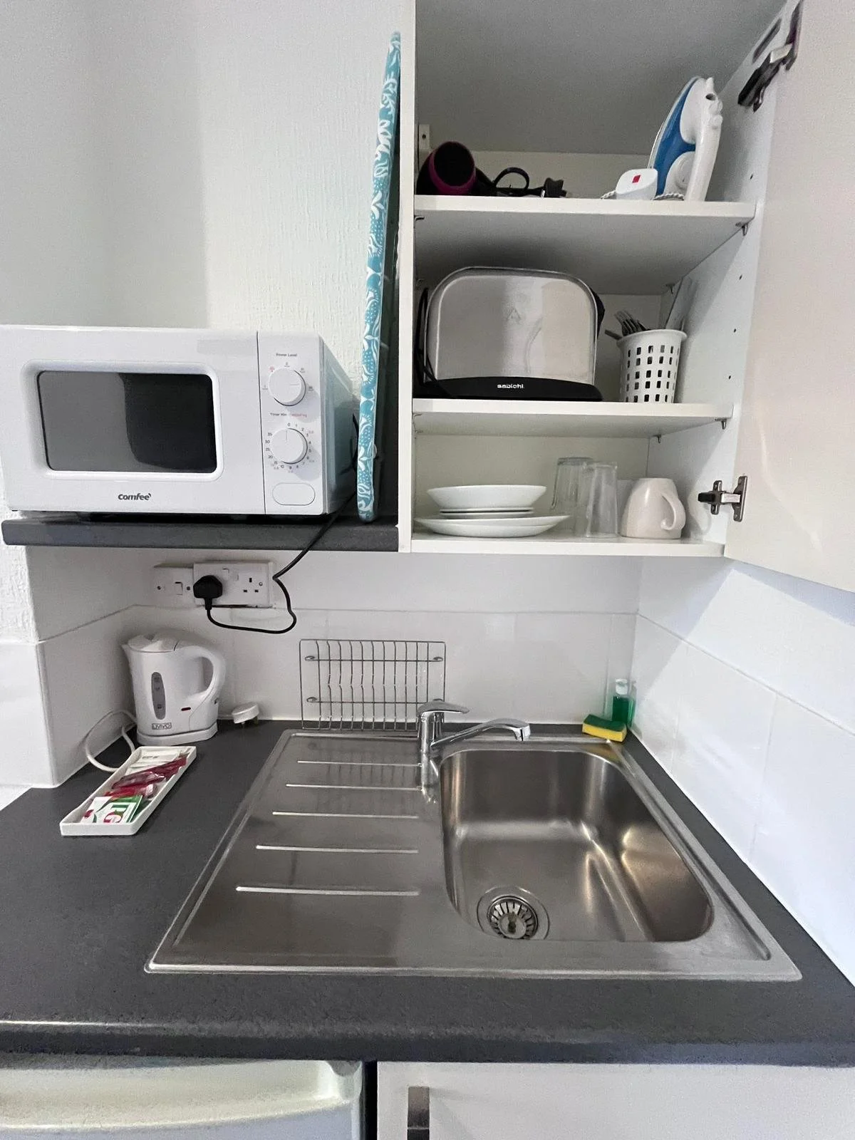 Kitchen 30.jpg