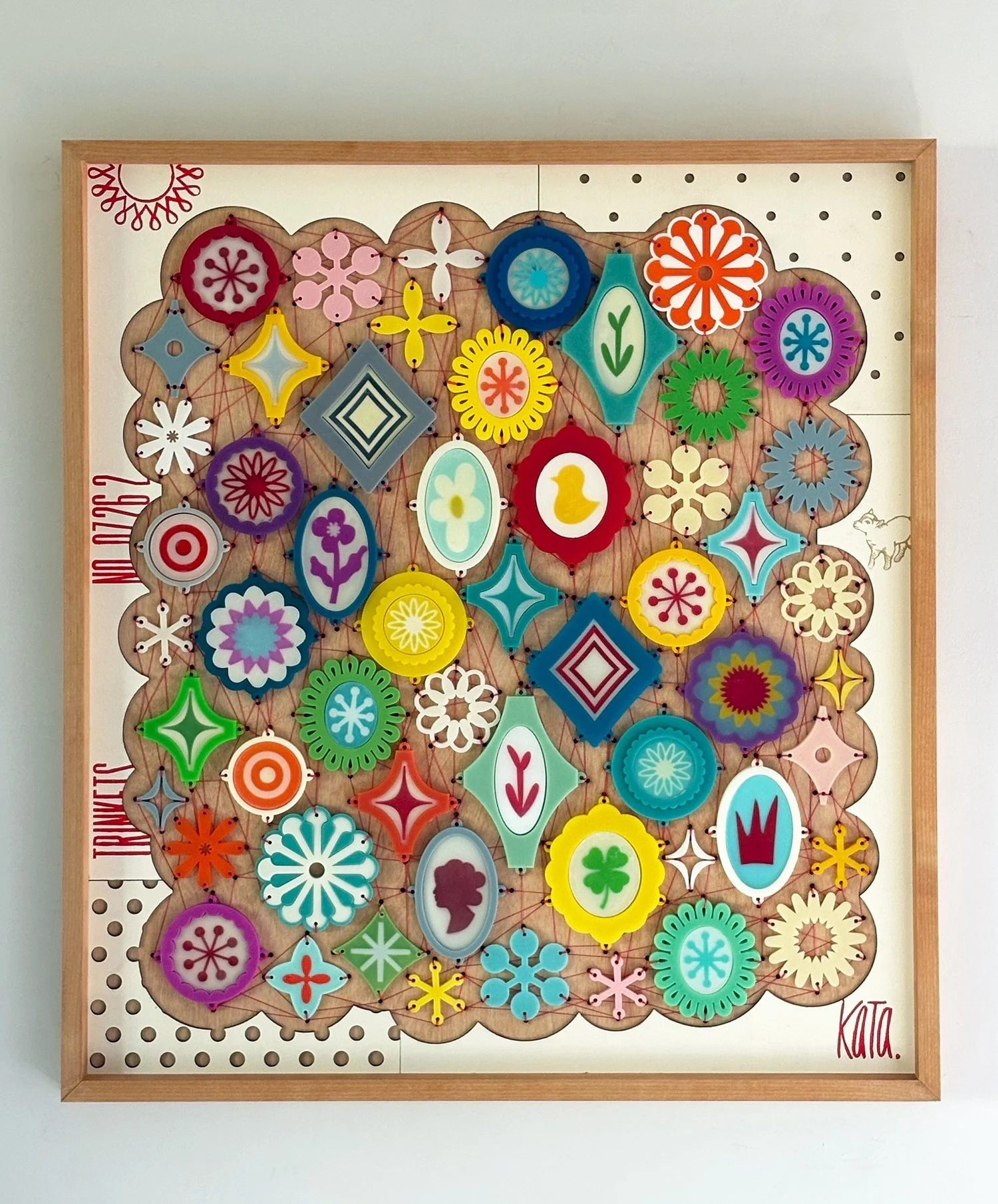 Trinkets07262_34X31_55_low.jpg