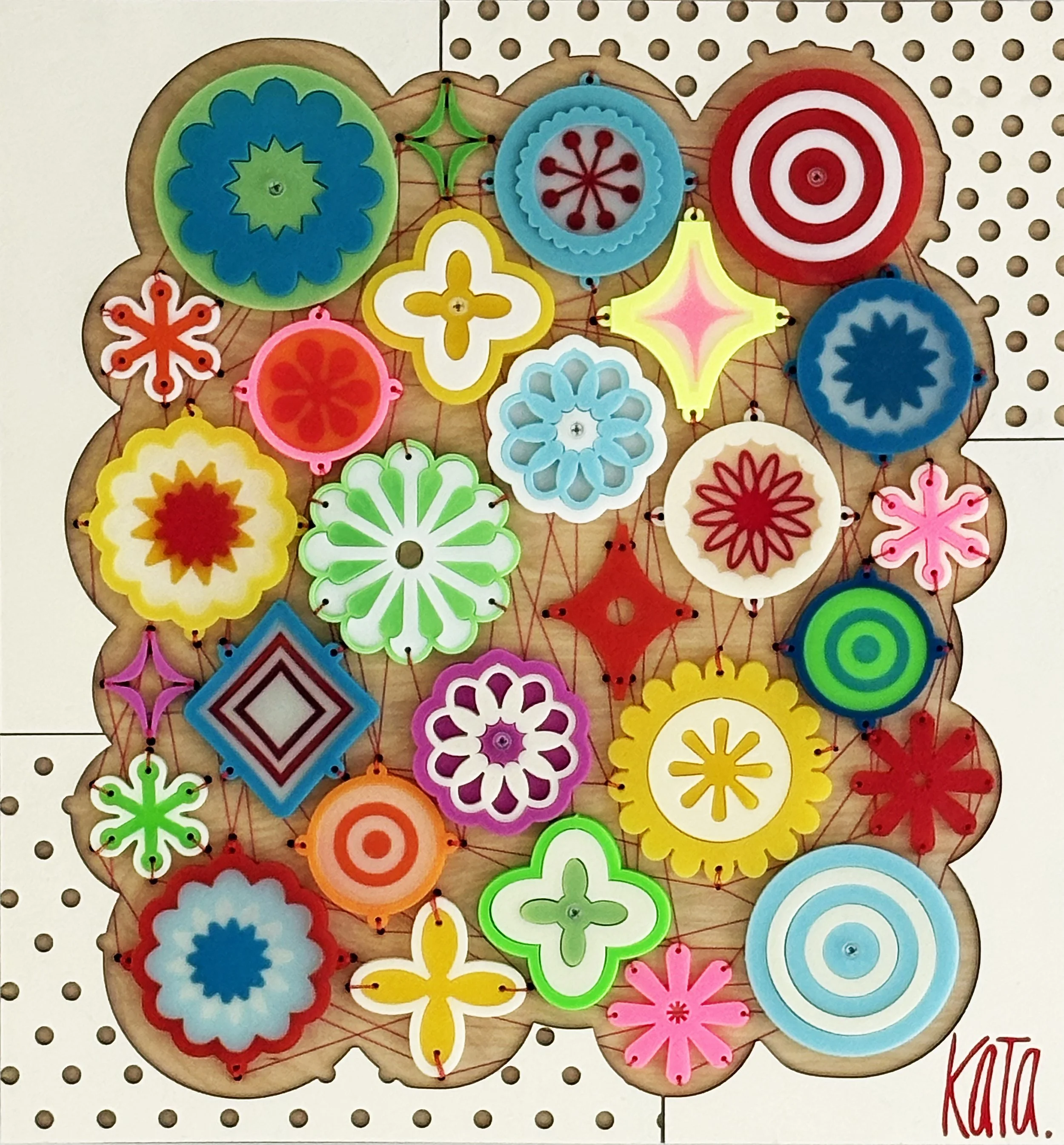 Trinkets1026_24X21.5_30.jpg