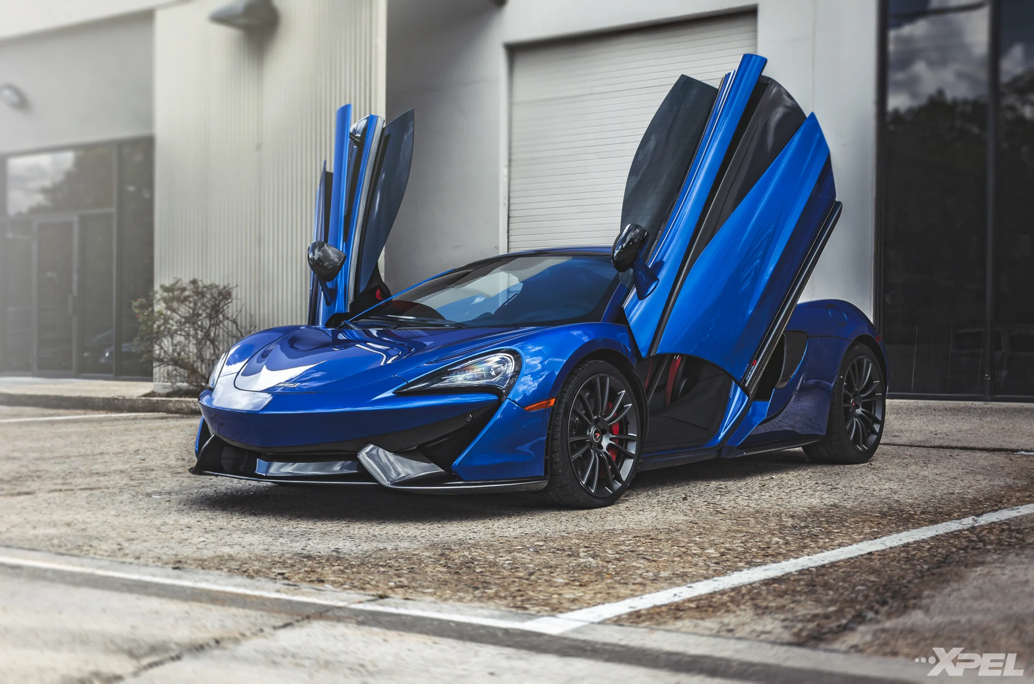 Mclaren-570-2.jpg