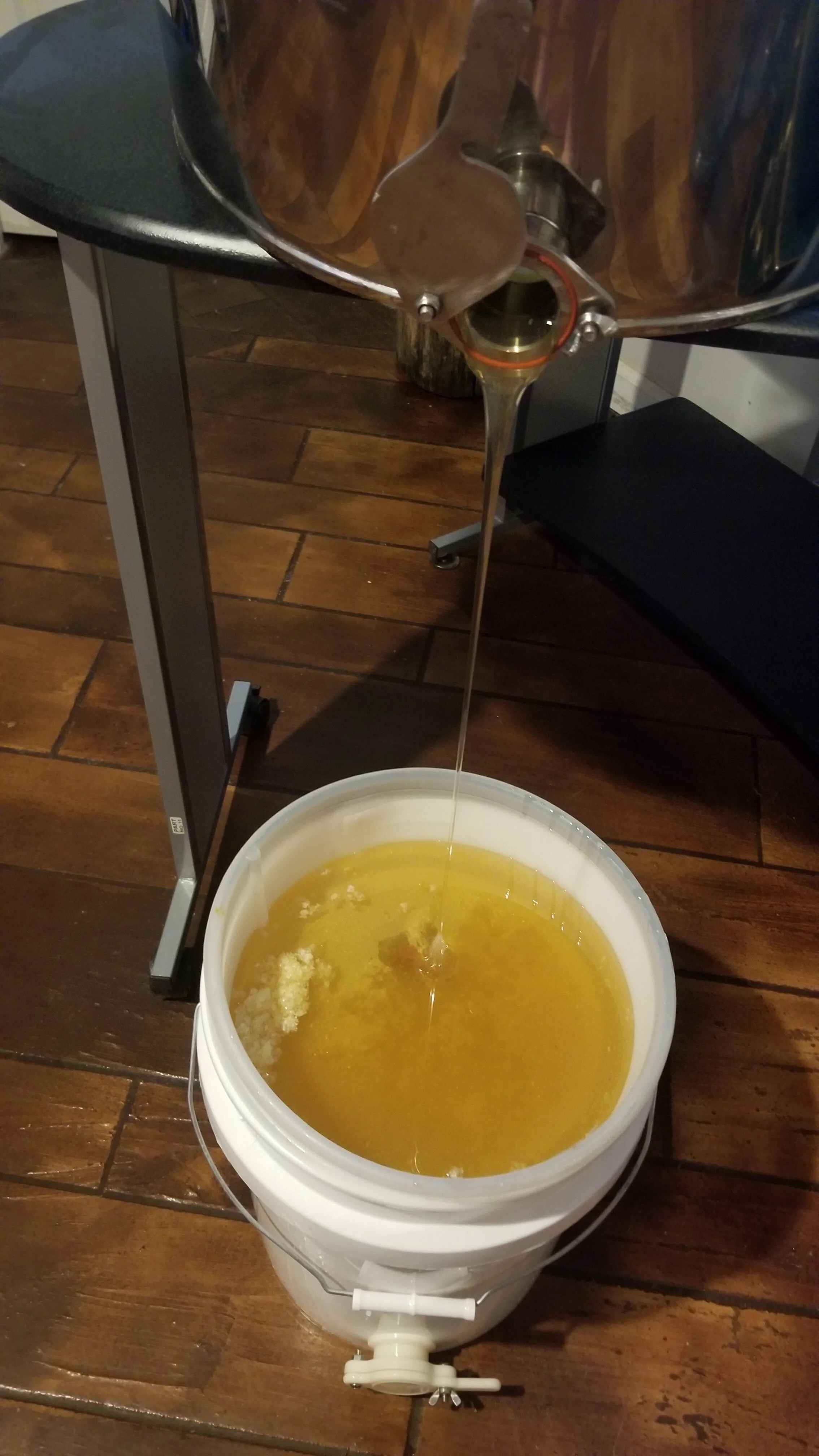Virtual June Mentoring Field Day on Honey Extraction