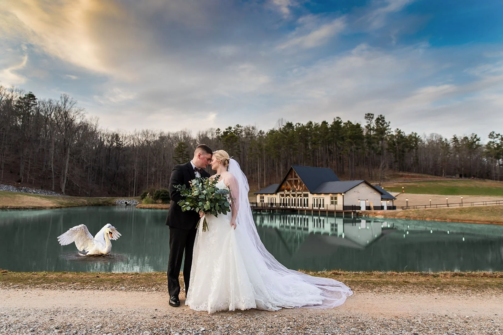 Swan Lake Overlook Wedding Venue