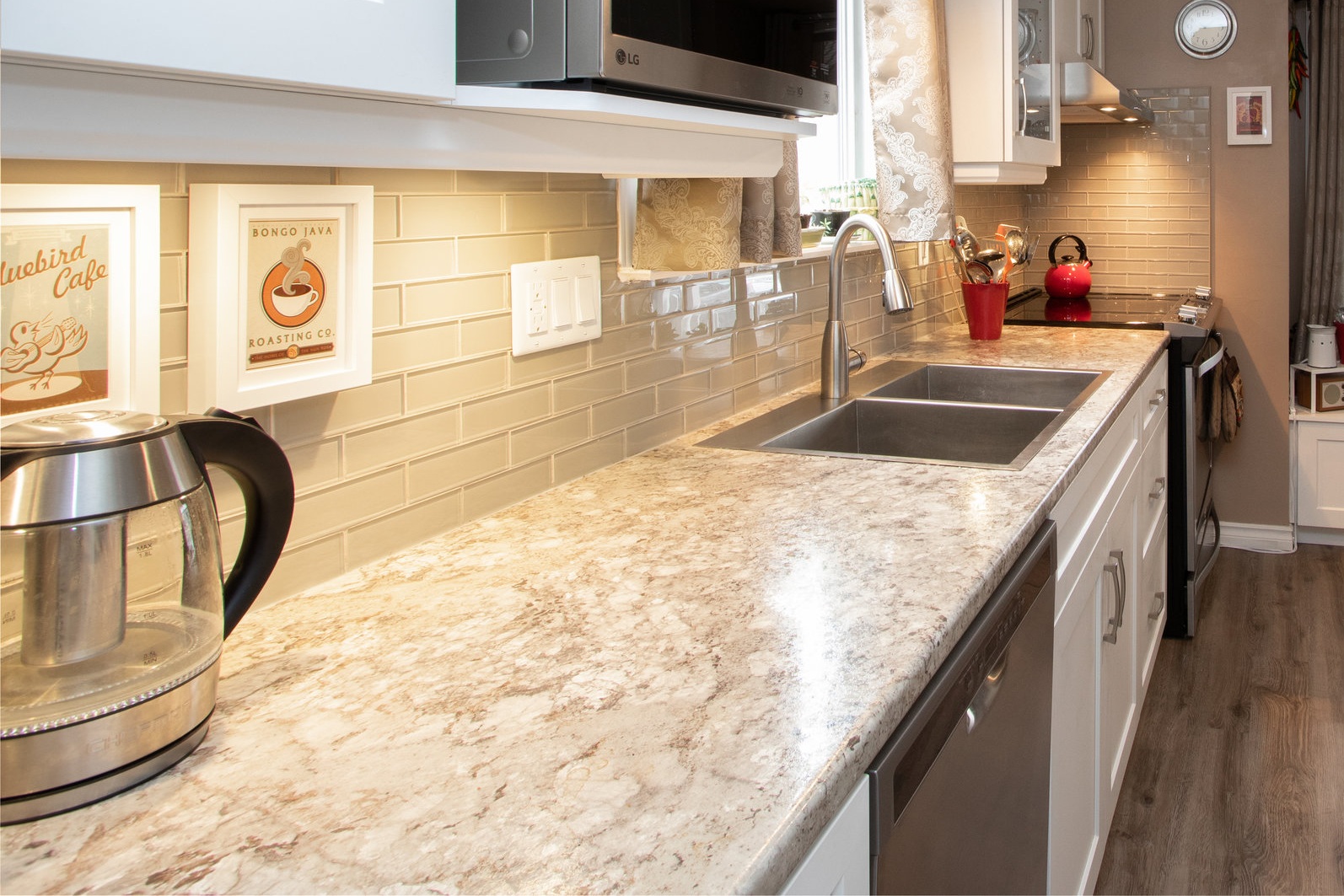 Laminate Countertops Making A Comeback, How To Paint Laminate Countertops Look Like Stone