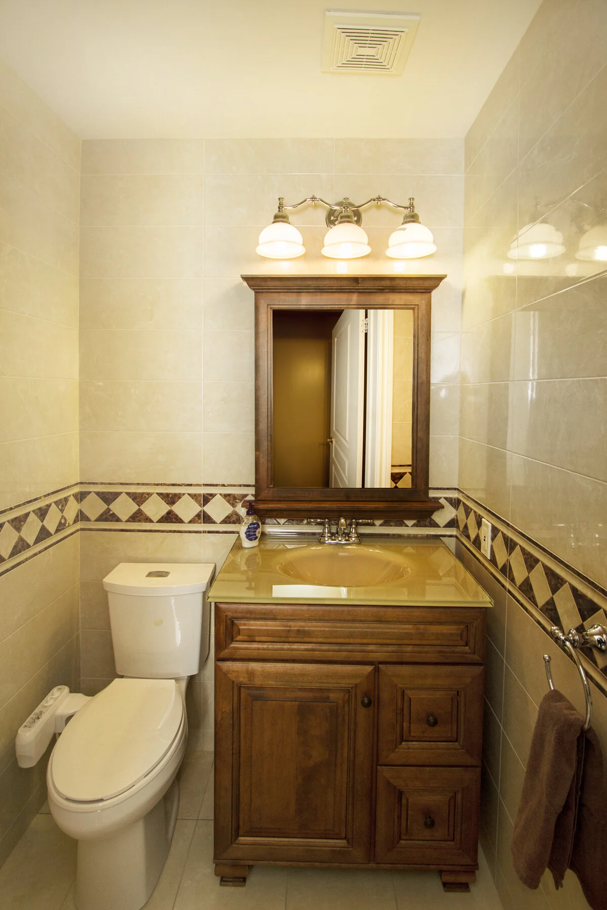122 Sprucewood powder room 4.jpg